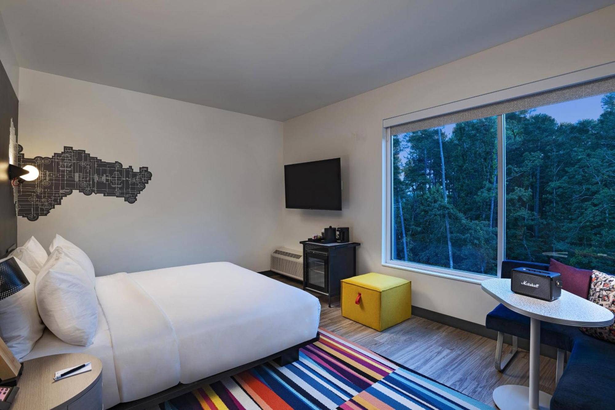 Aloft Guest room 1 King,1616469908:JPEG