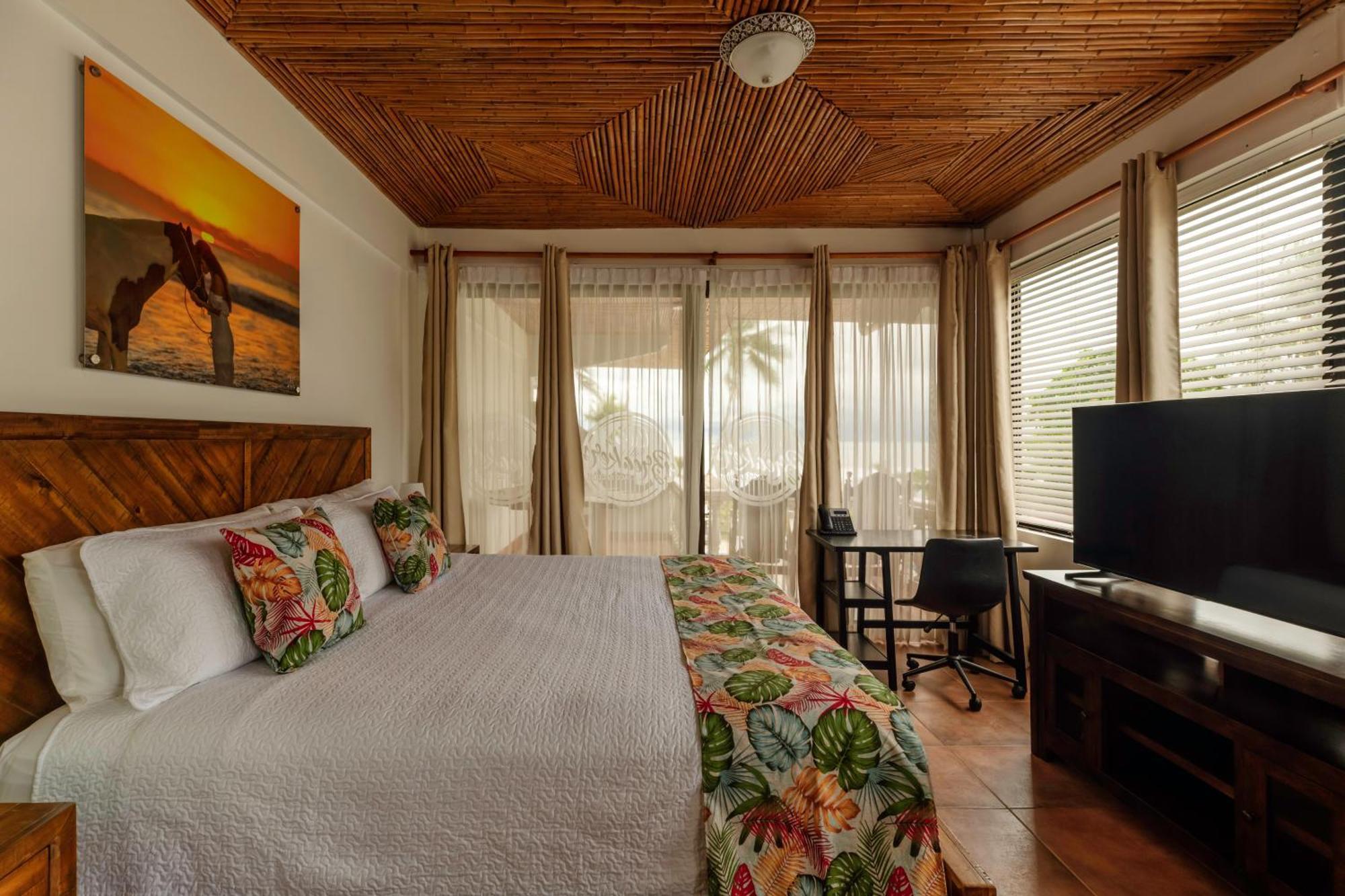 Suite júnior con vistas al mar