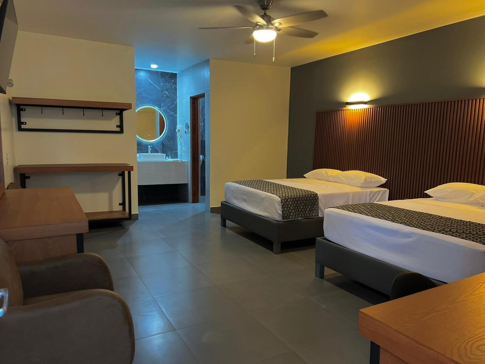 Deluxe Twin Room,1618843701:JPEG