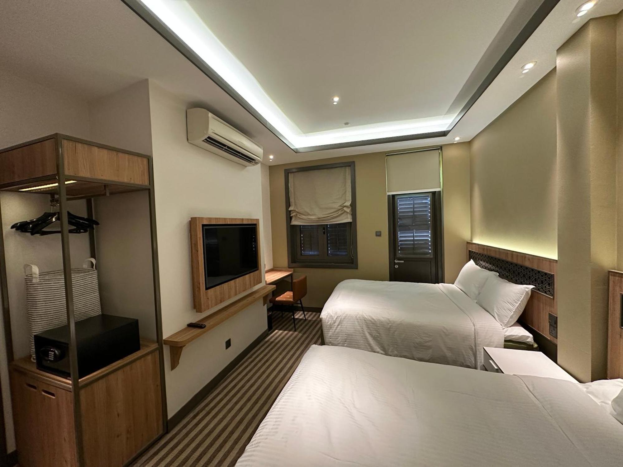 Two-Bedroom Suite,1620268510:JPEG