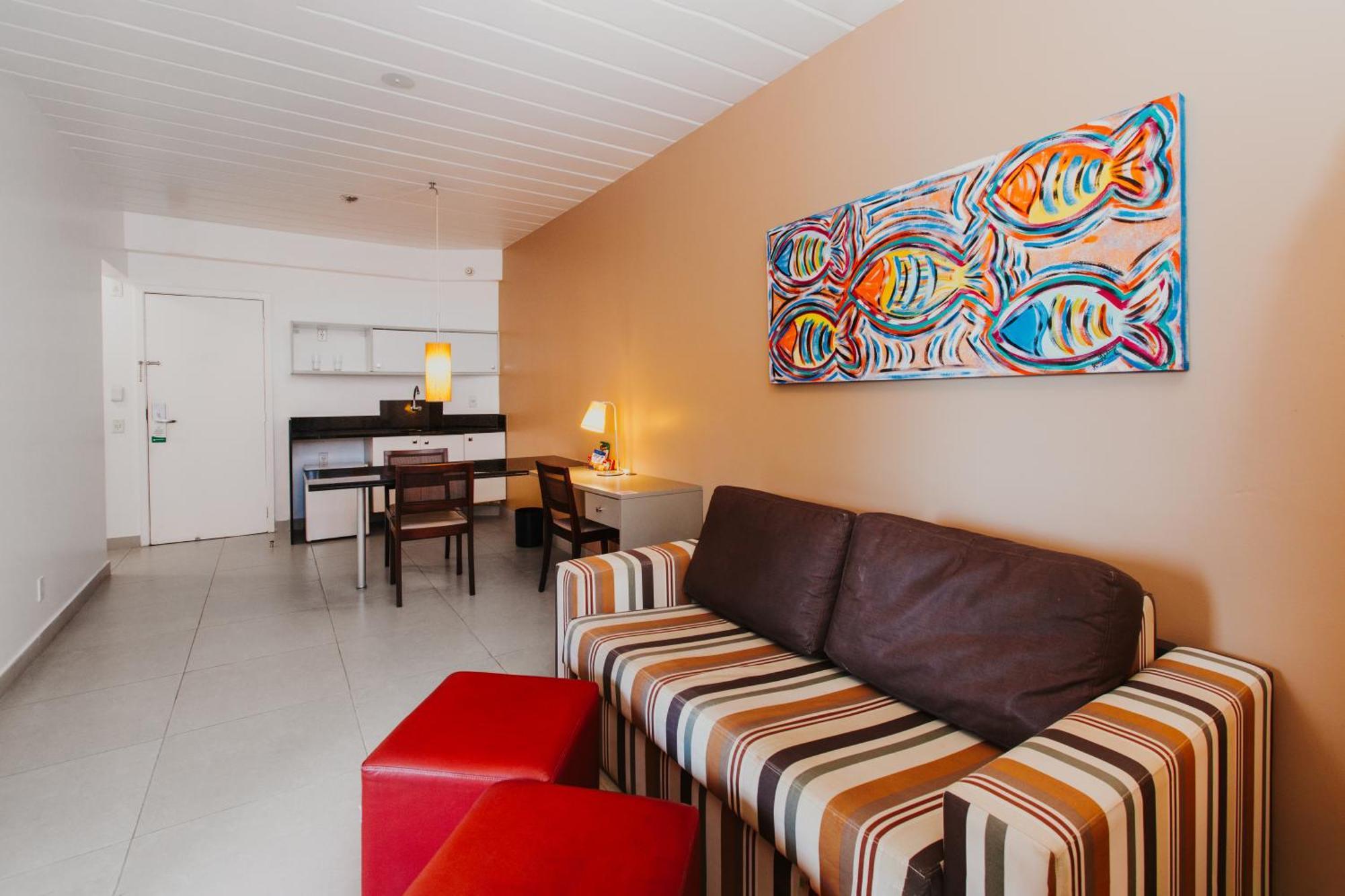 Suite Superior con cama doble y sofá cama