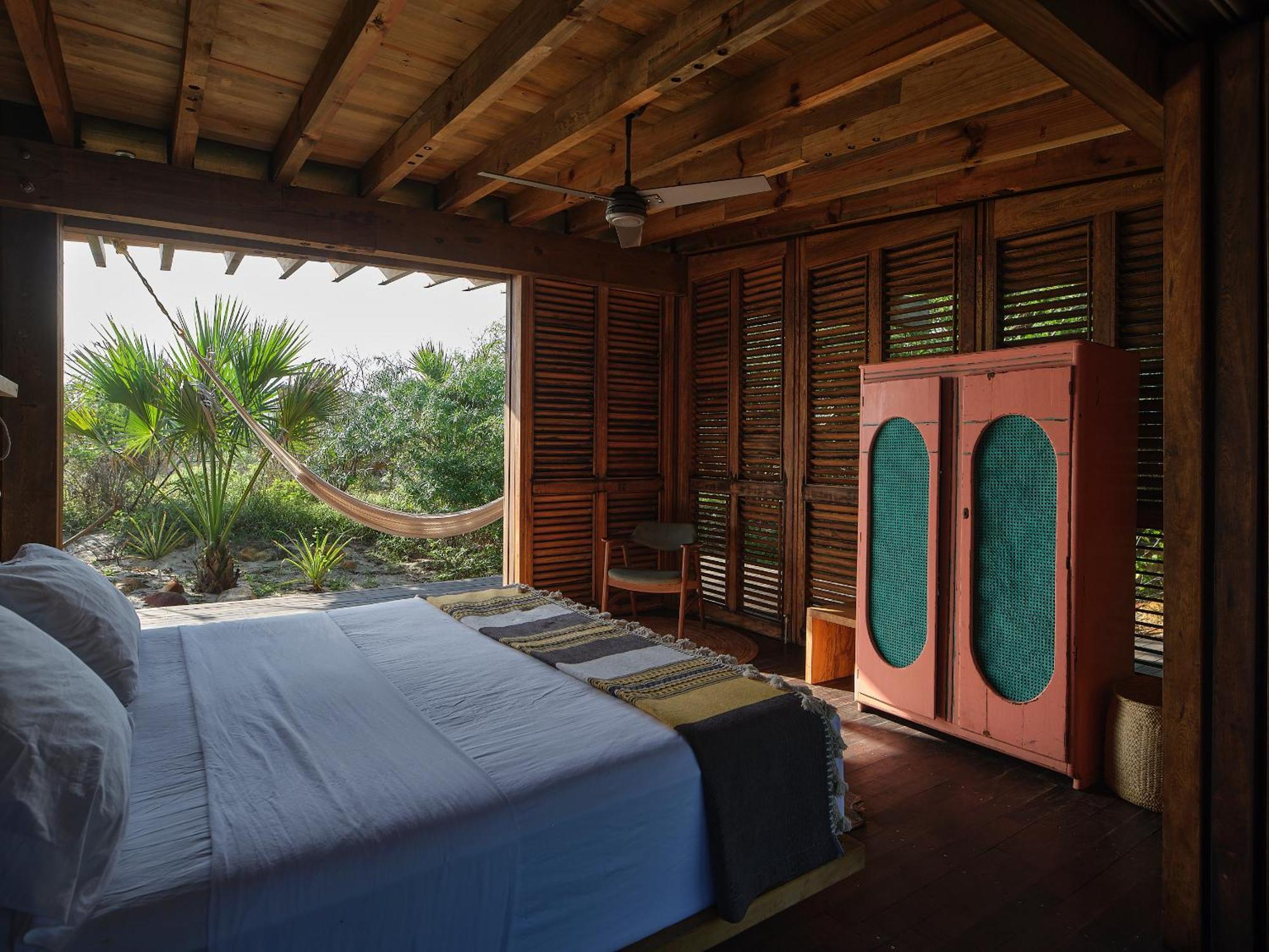 Deluxe Double Room with Sea View,1630148130:JPEG