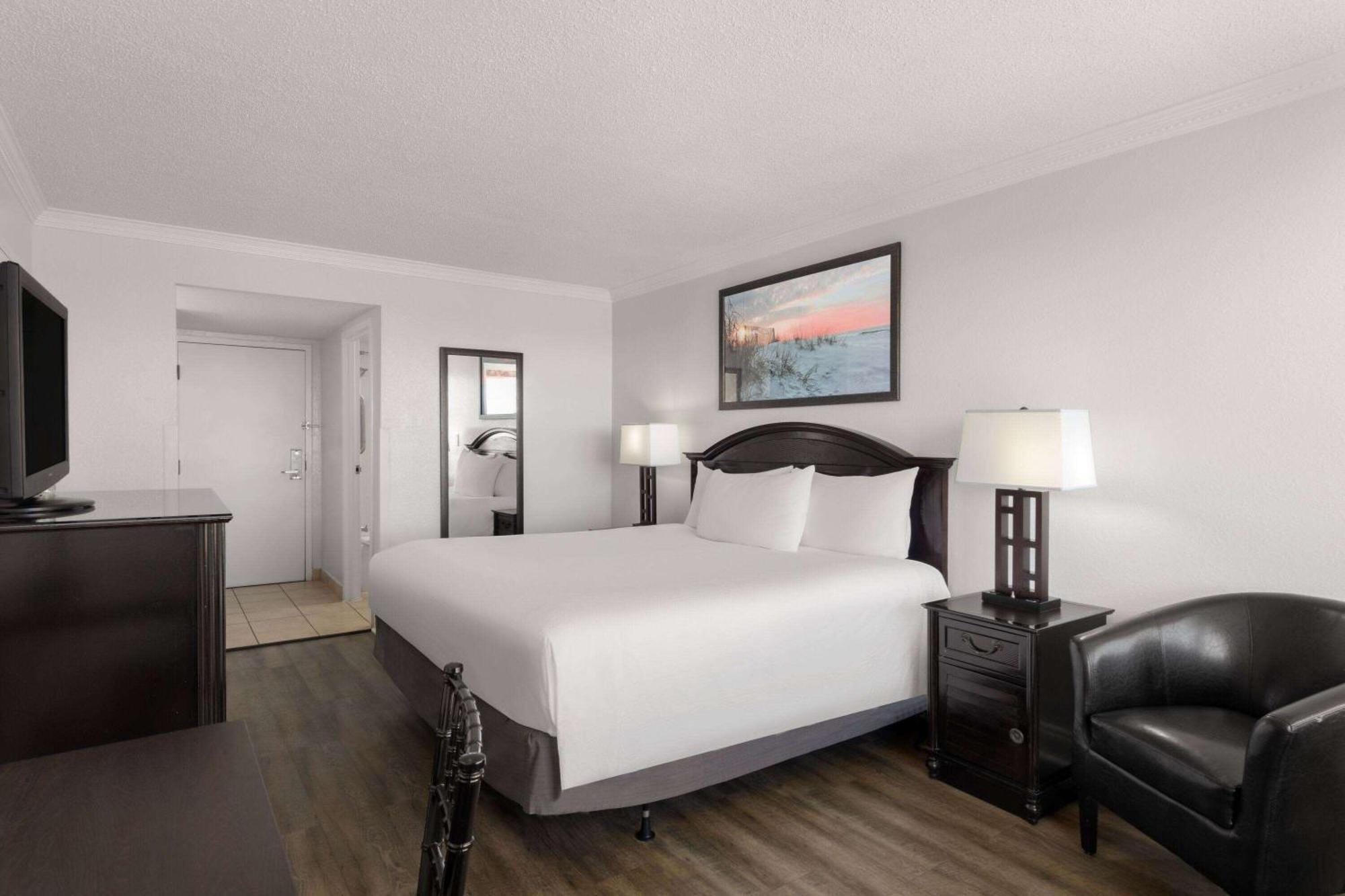 King Room Gulf View,1681730365:JPEG