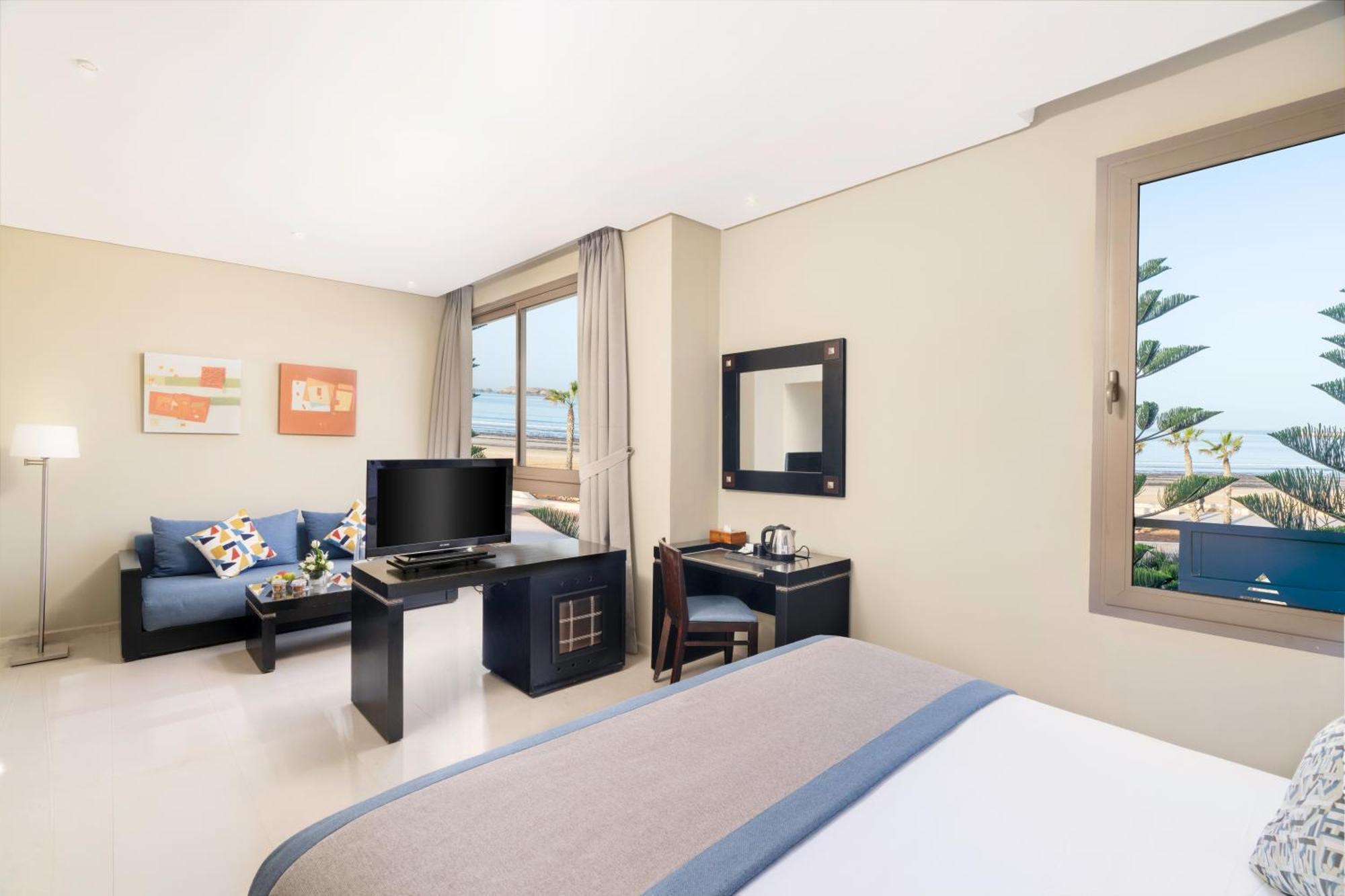 Deluxe Double Room with Sea View,1631549095:JPEG