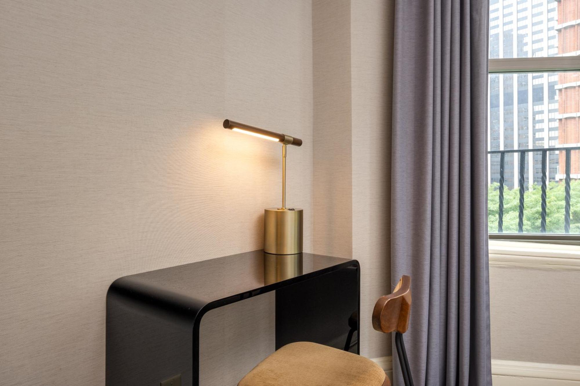 Quarto com Cama Queen-size