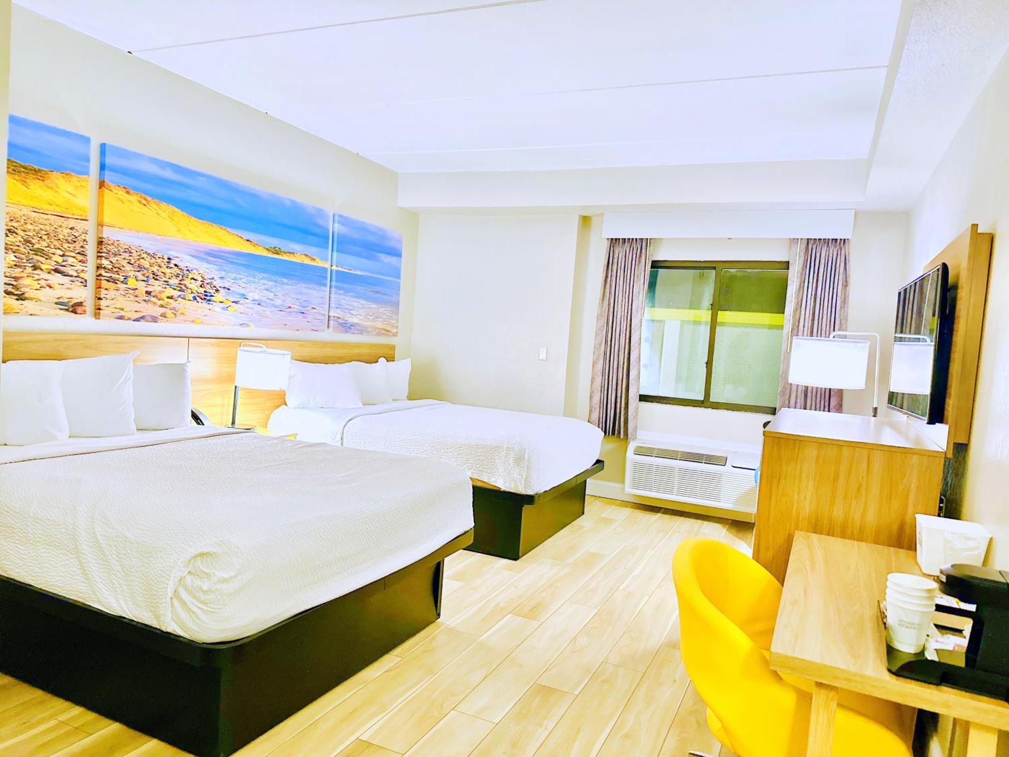 Queen Room with Two Queen Beds - Mobility Access/Non-Smoking,1636747634:JPEG