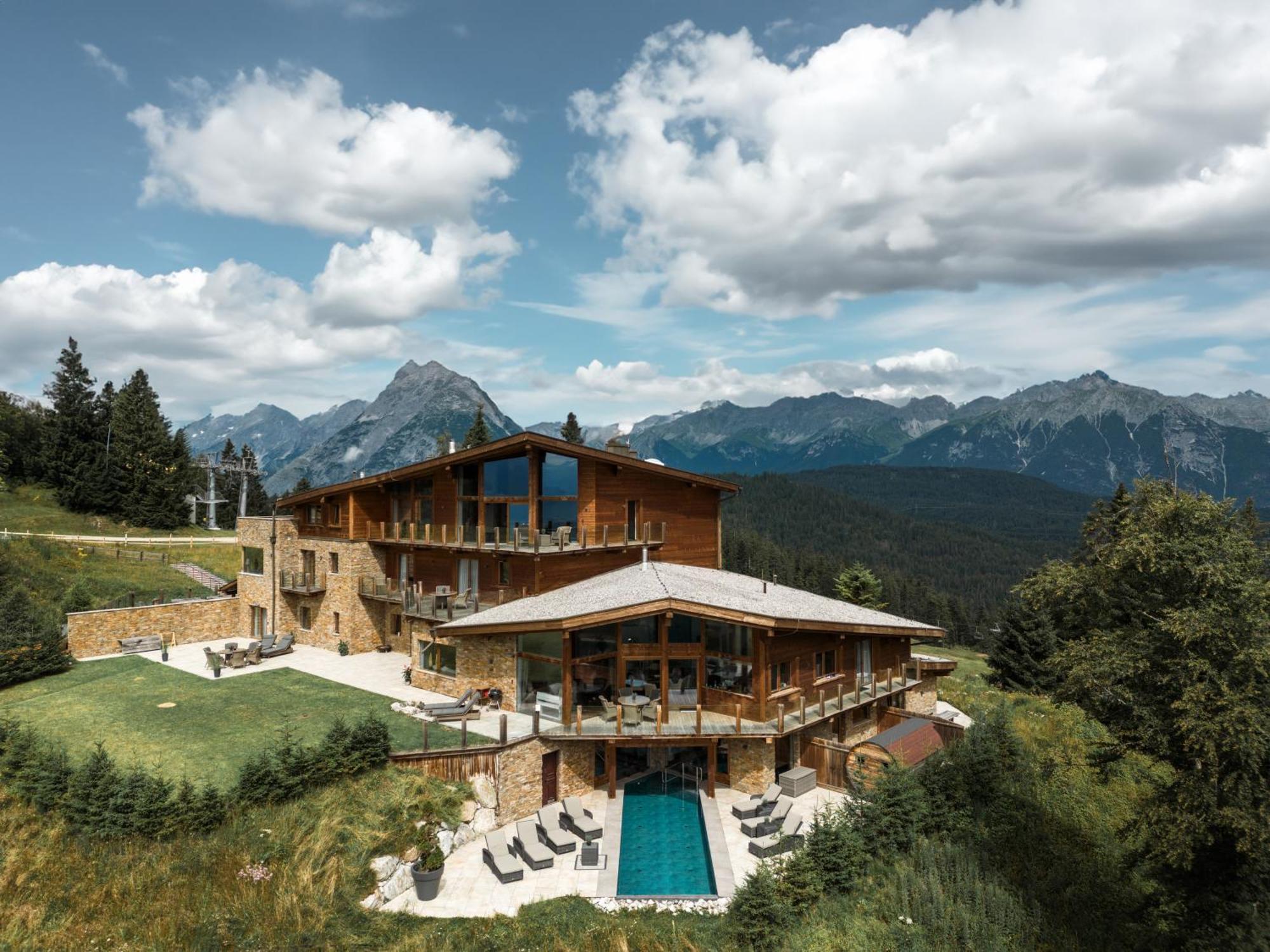 Luxury Chalet with Private Spa