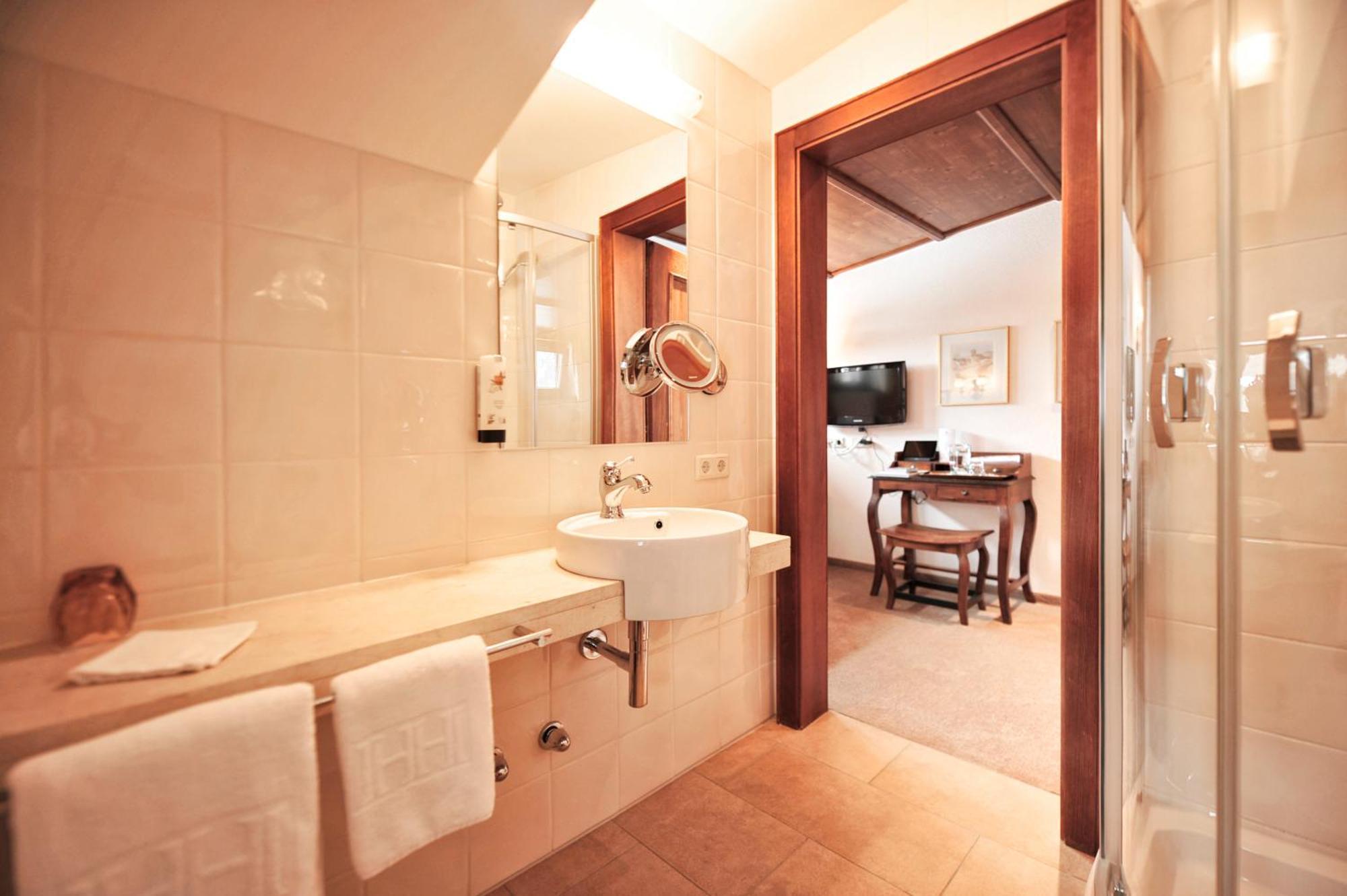 Comfort Single Room