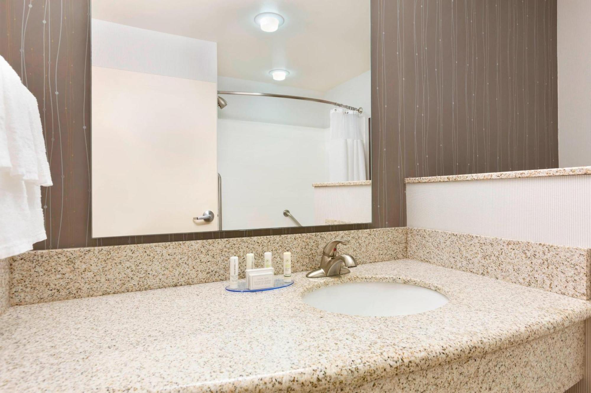 King Suite with Sofa Bed,1643173924:JPEG