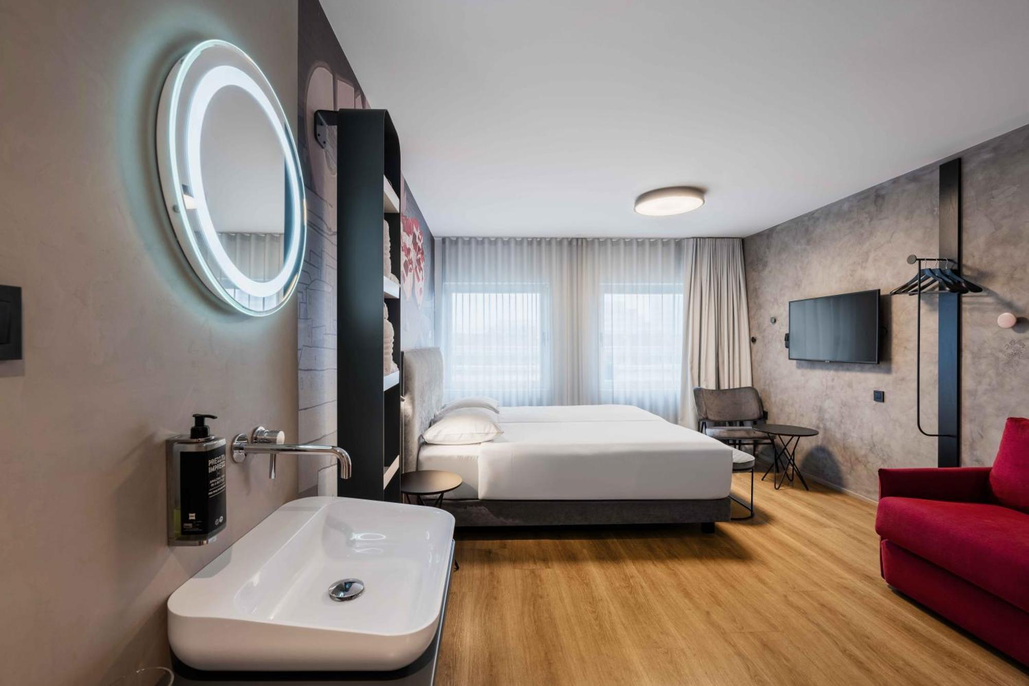 Chambre Double Supérieure - Vue sur Château