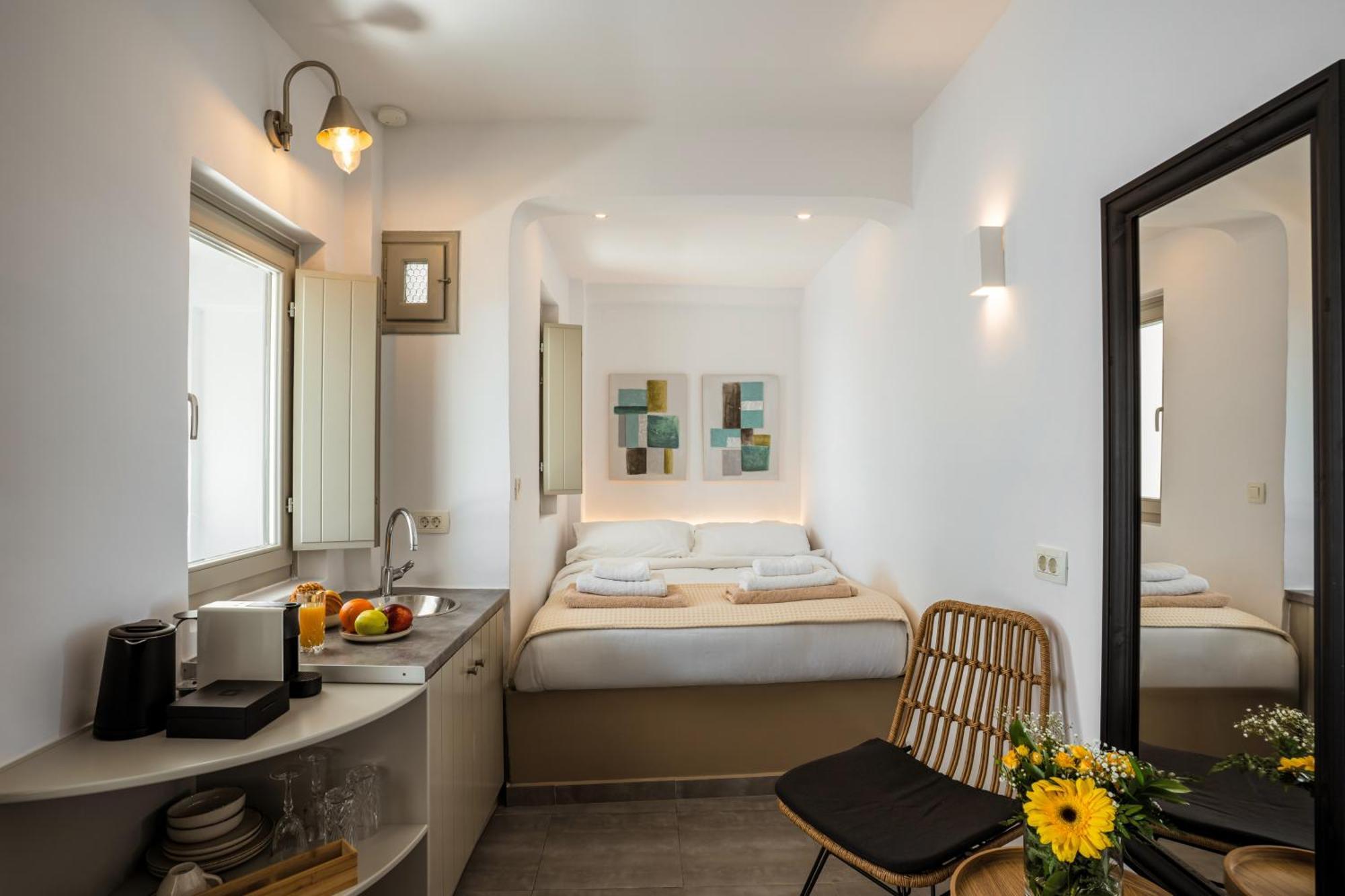 Standard Doppelzimmer mit Blick auf Caldera