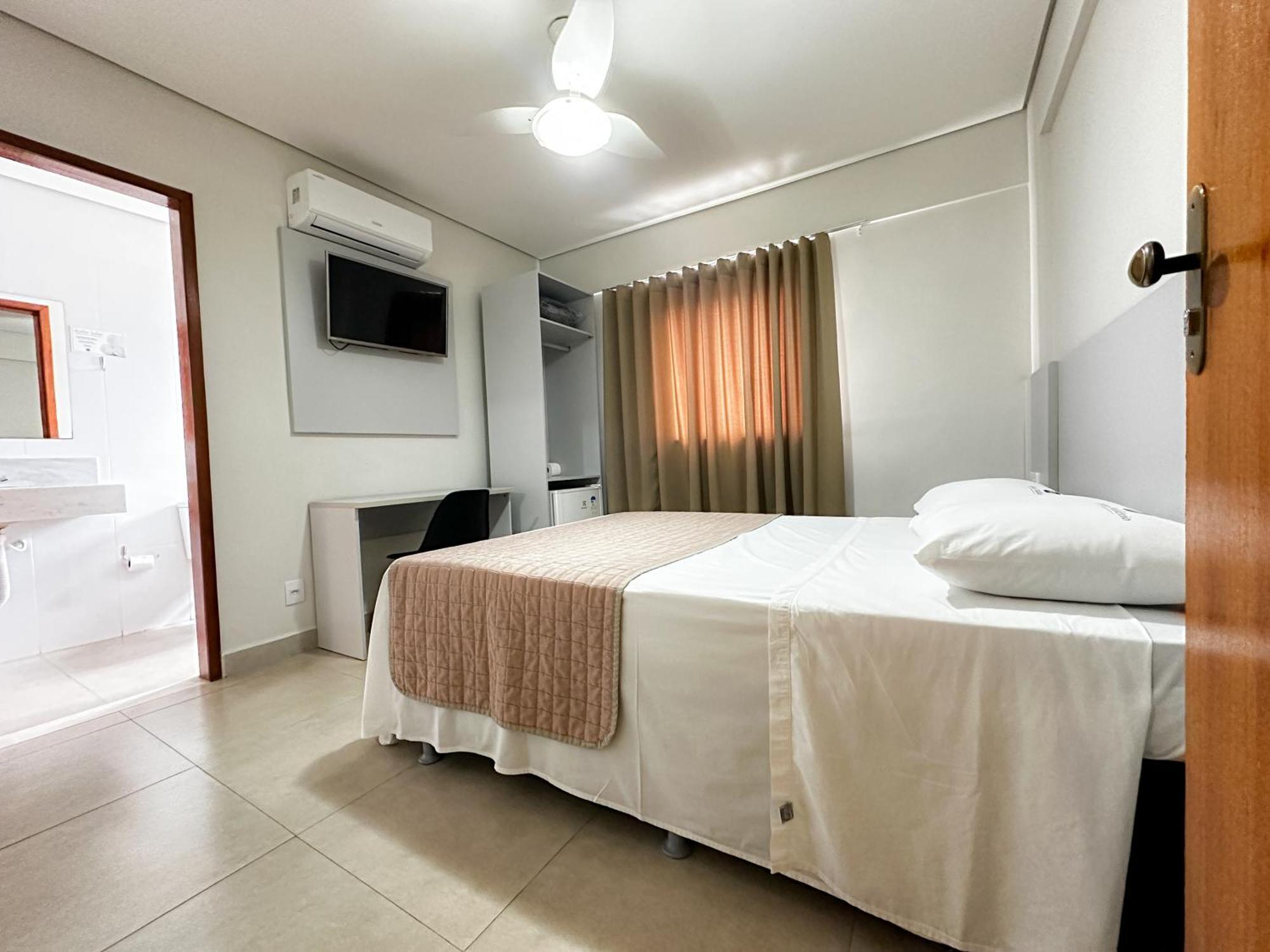 Double Room,1670767458:JPEG
