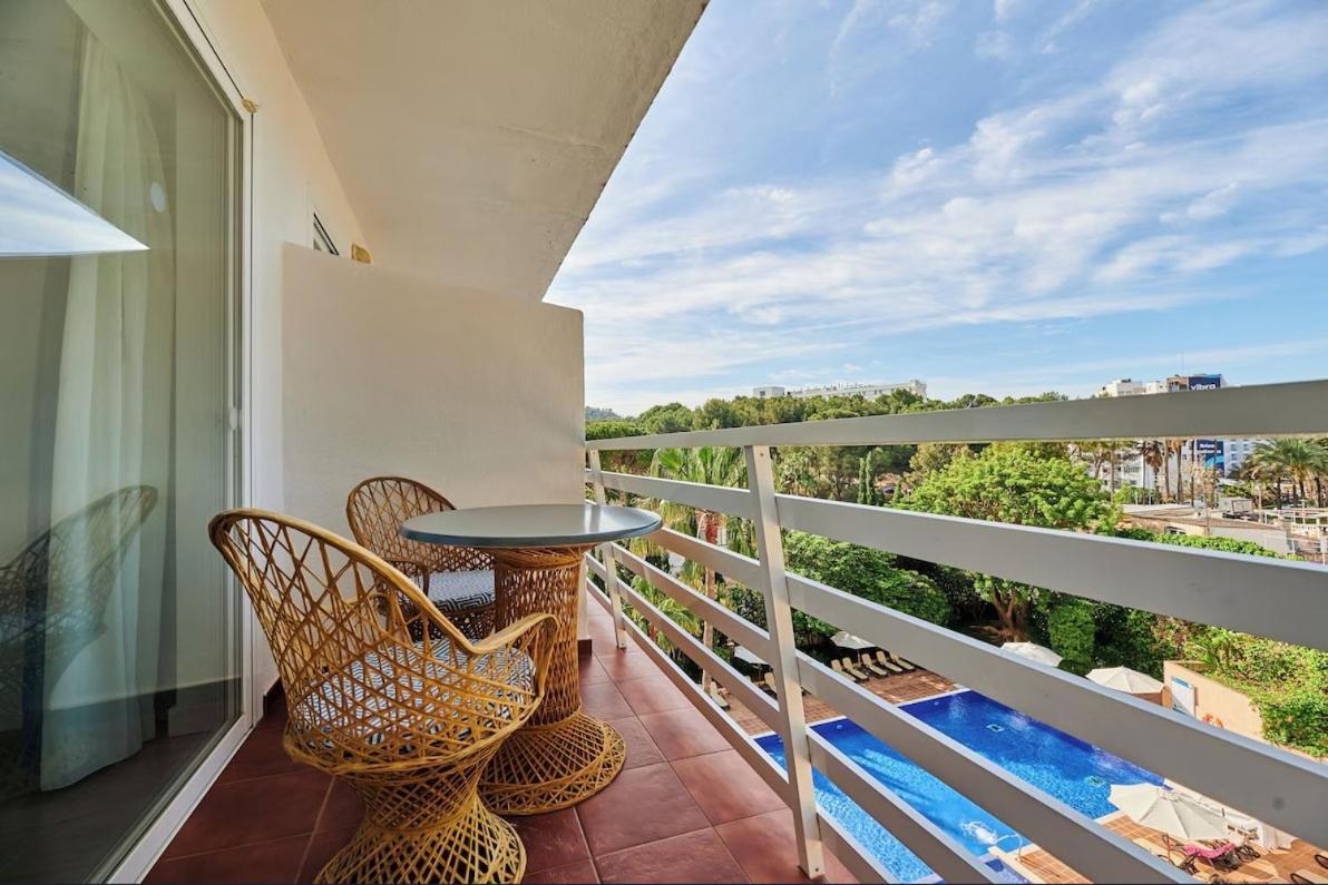 Hébergement Double - Vue sur Piscine