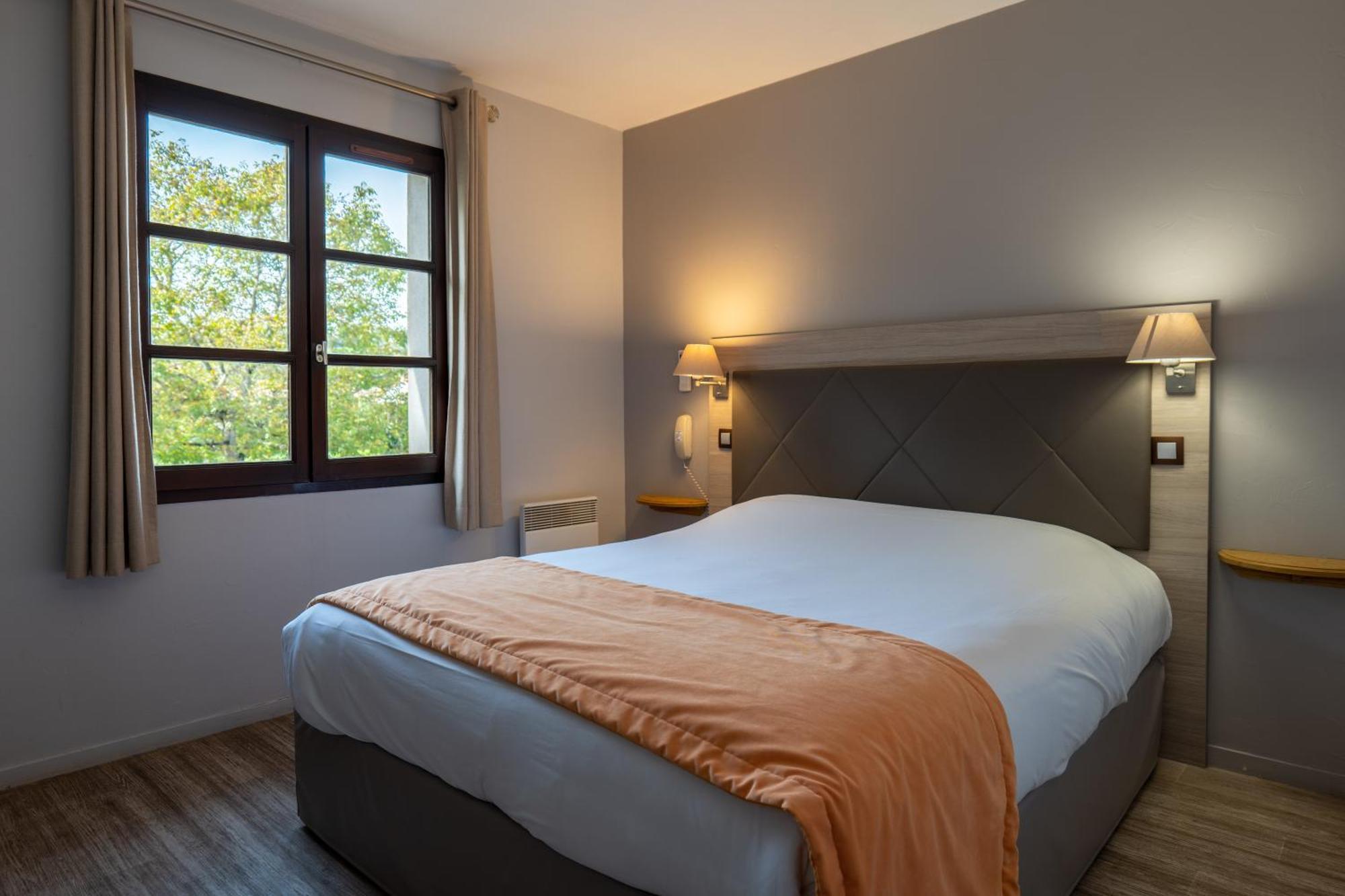 Chambre Double - Vue sur Jardin