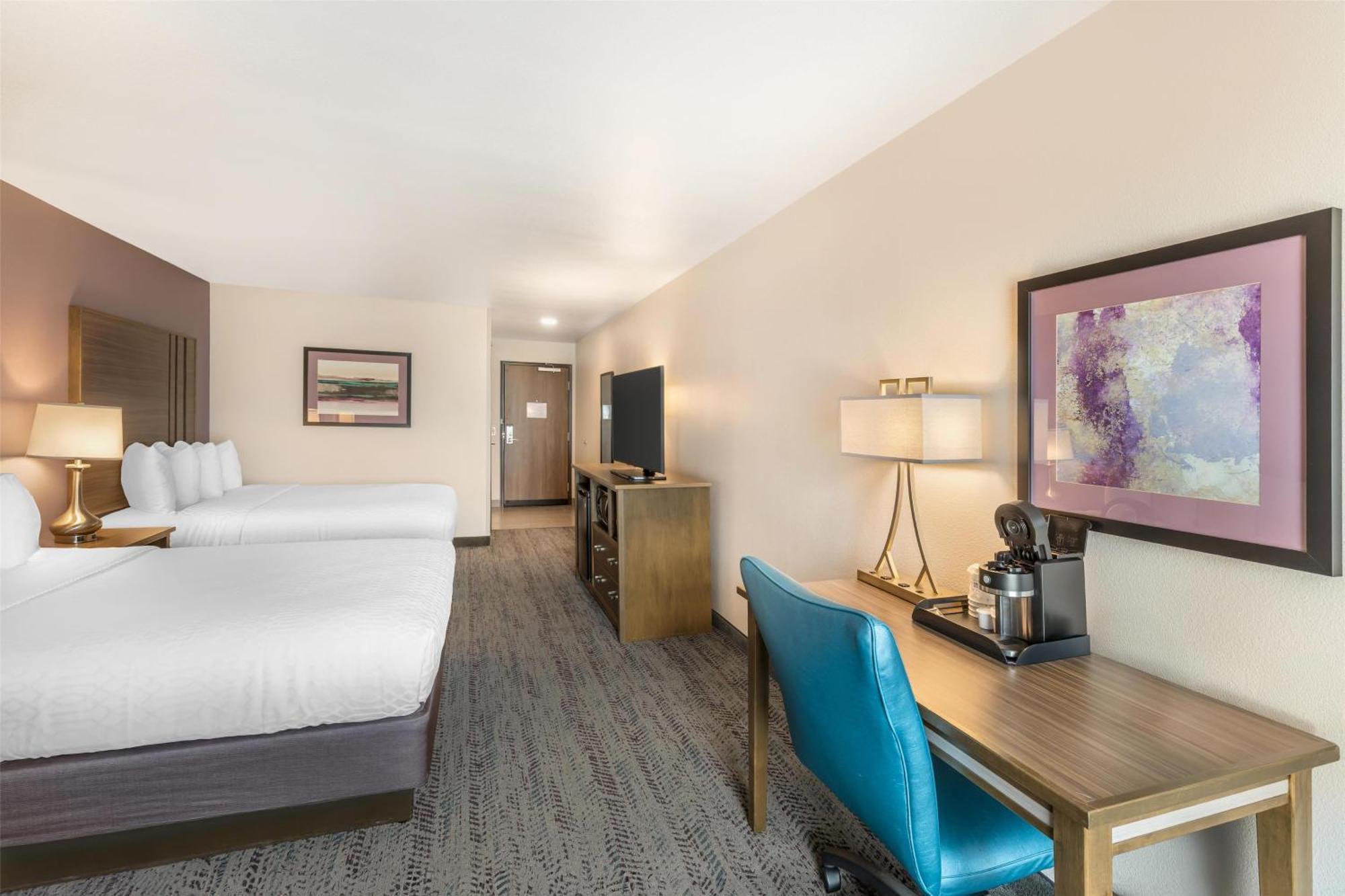 Queen Room with Two Queen Beds - Non-Smoking,1698347642:JPEG