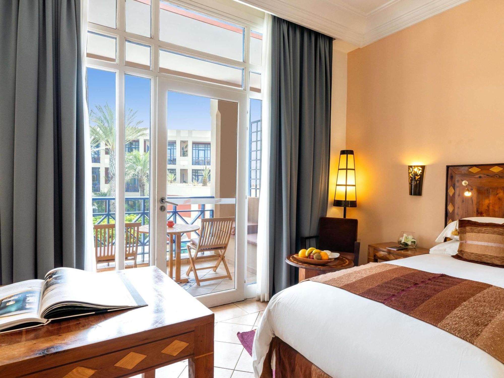 Superior Double Room with Pool View,1704859436:JPEG