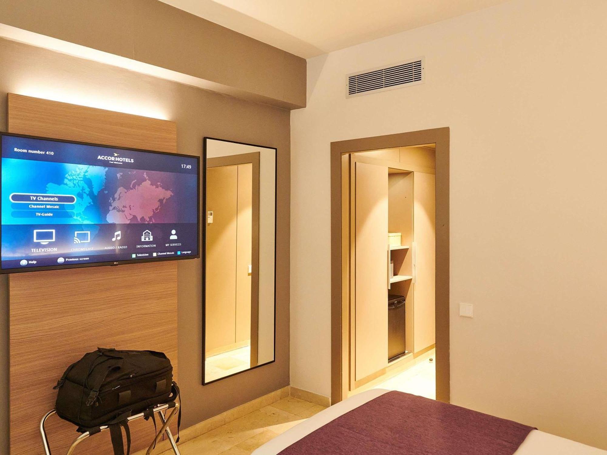 Quarto Twin Standard