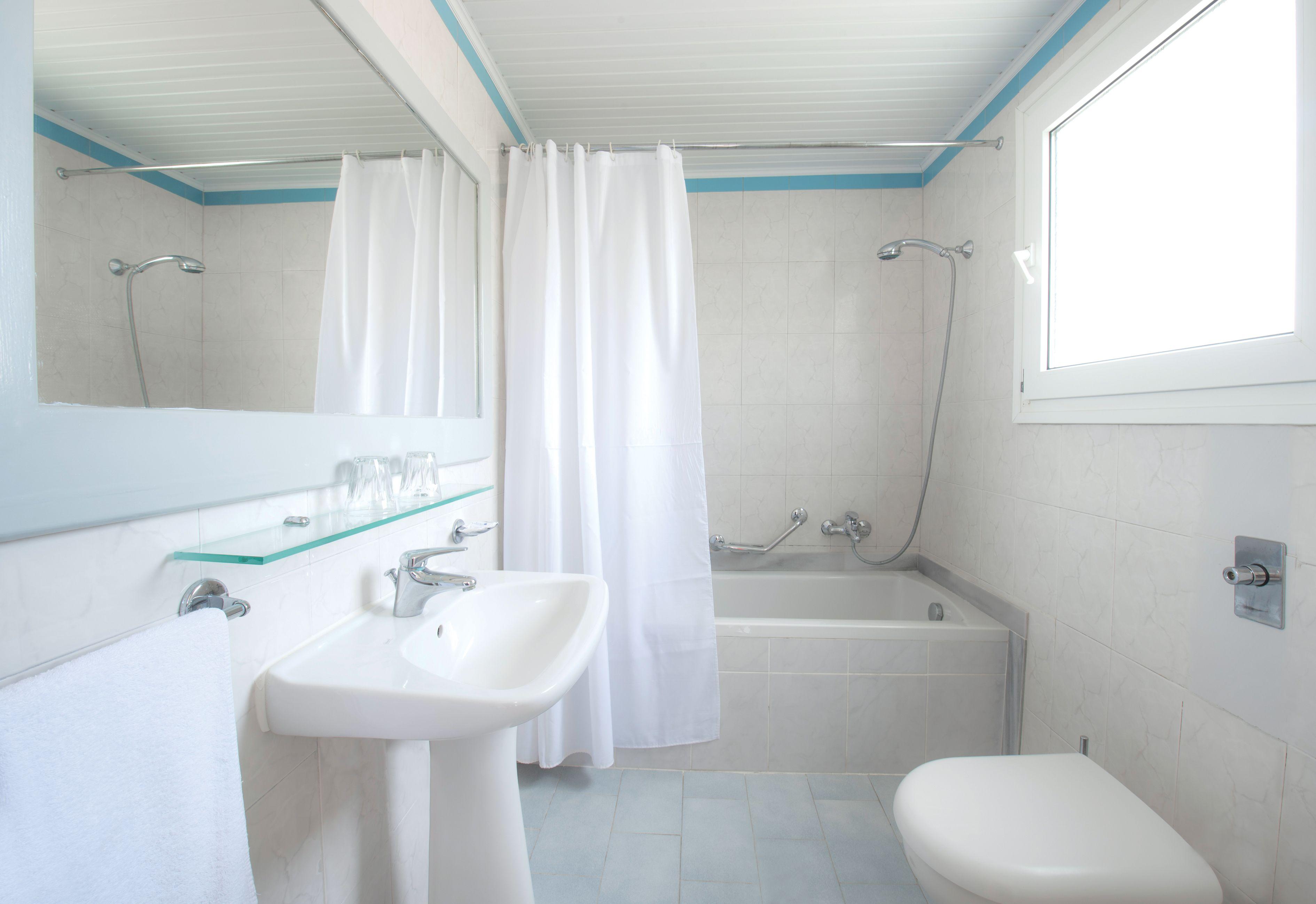 Twin Room with Sea View,1758429277:JPEG
