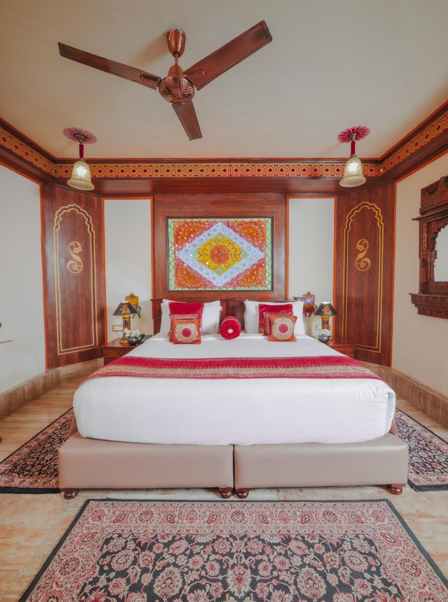 Superior King Room
