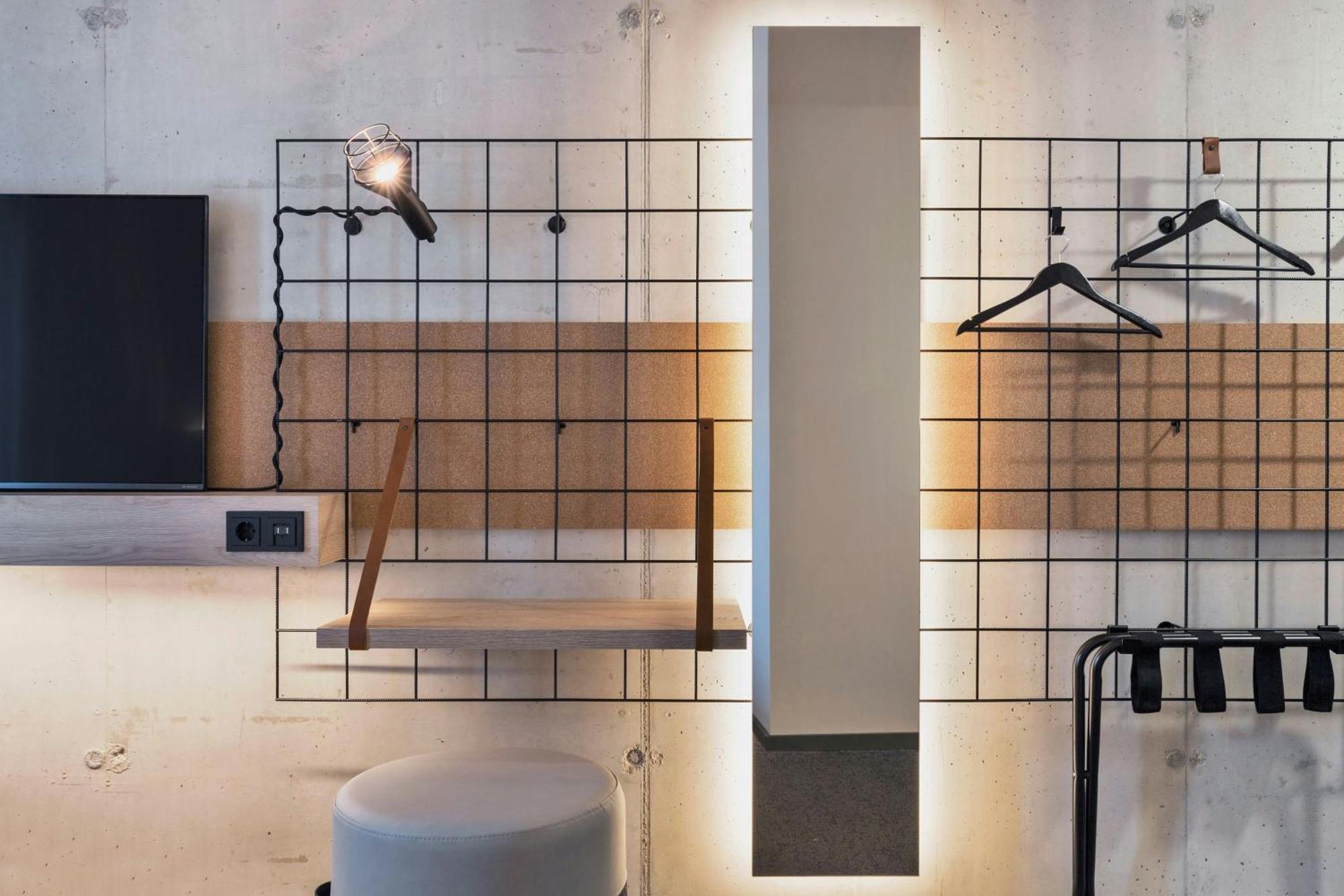 Moxy Kamer met Queensize Bed