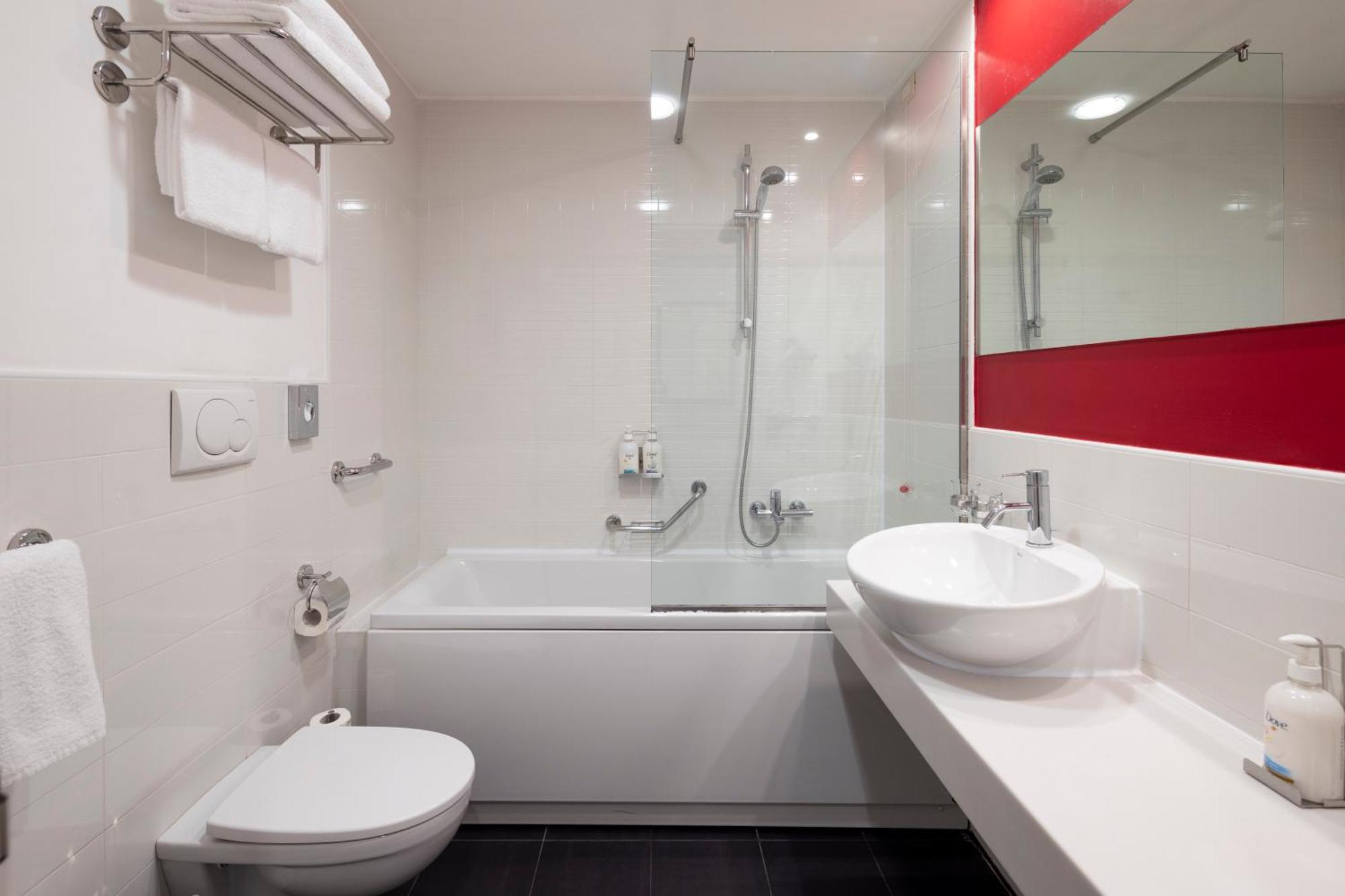 Chambre Lit Queen-Size Standard avec Canapé-Lit - Non-Fumeurs