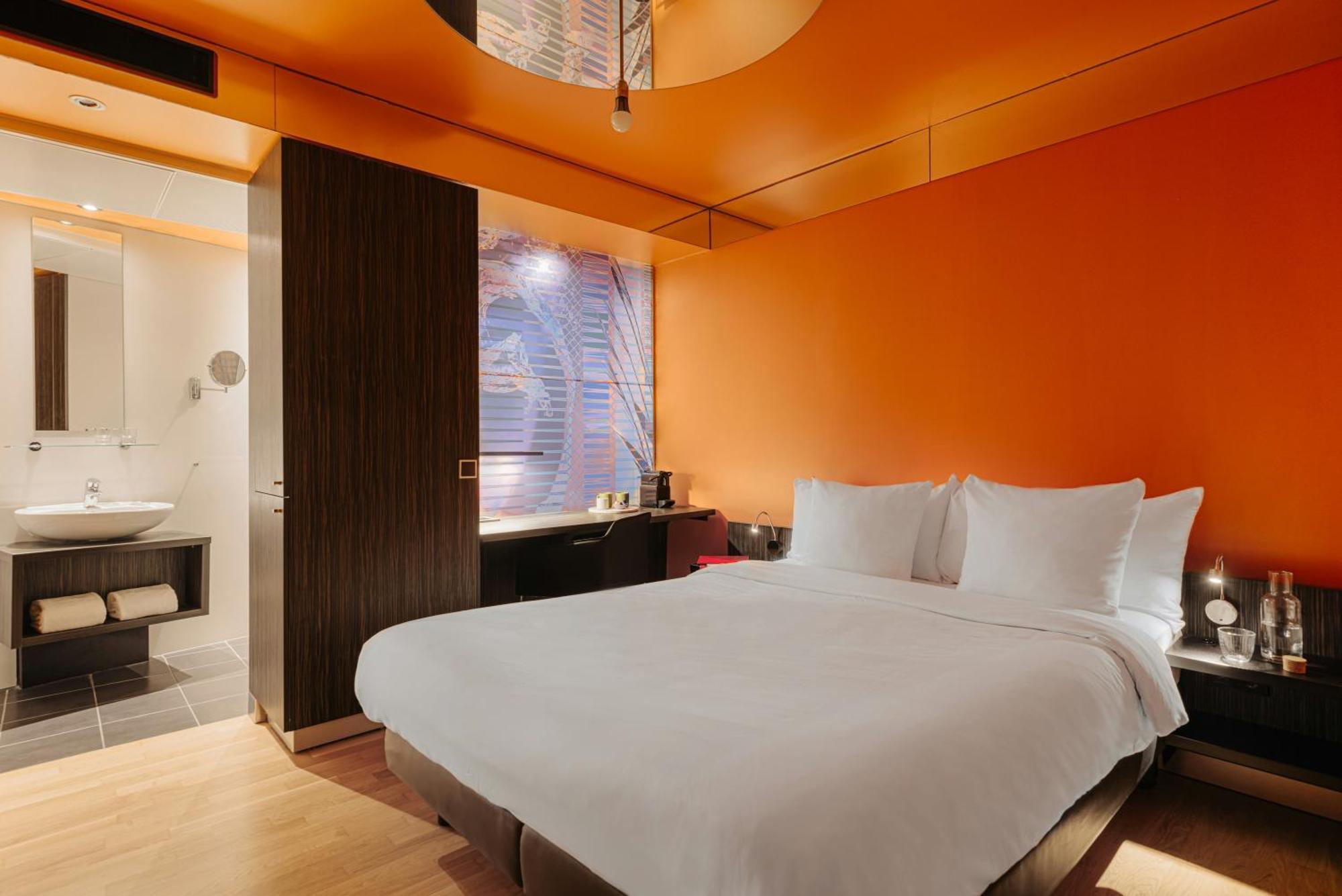Comfort Windowless Room with 1 Double Bed,1746817977:JPEG