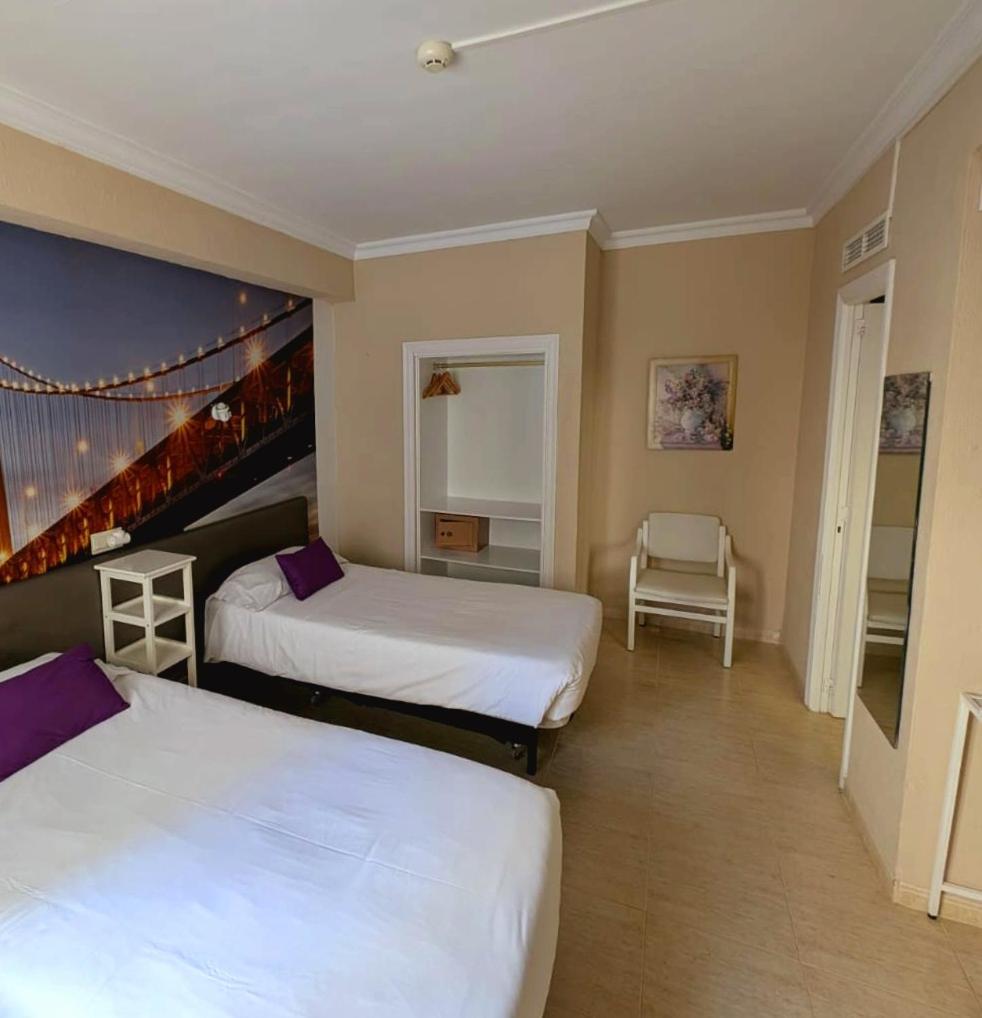 Deluxe Twin Room,1758325173:JPEG
