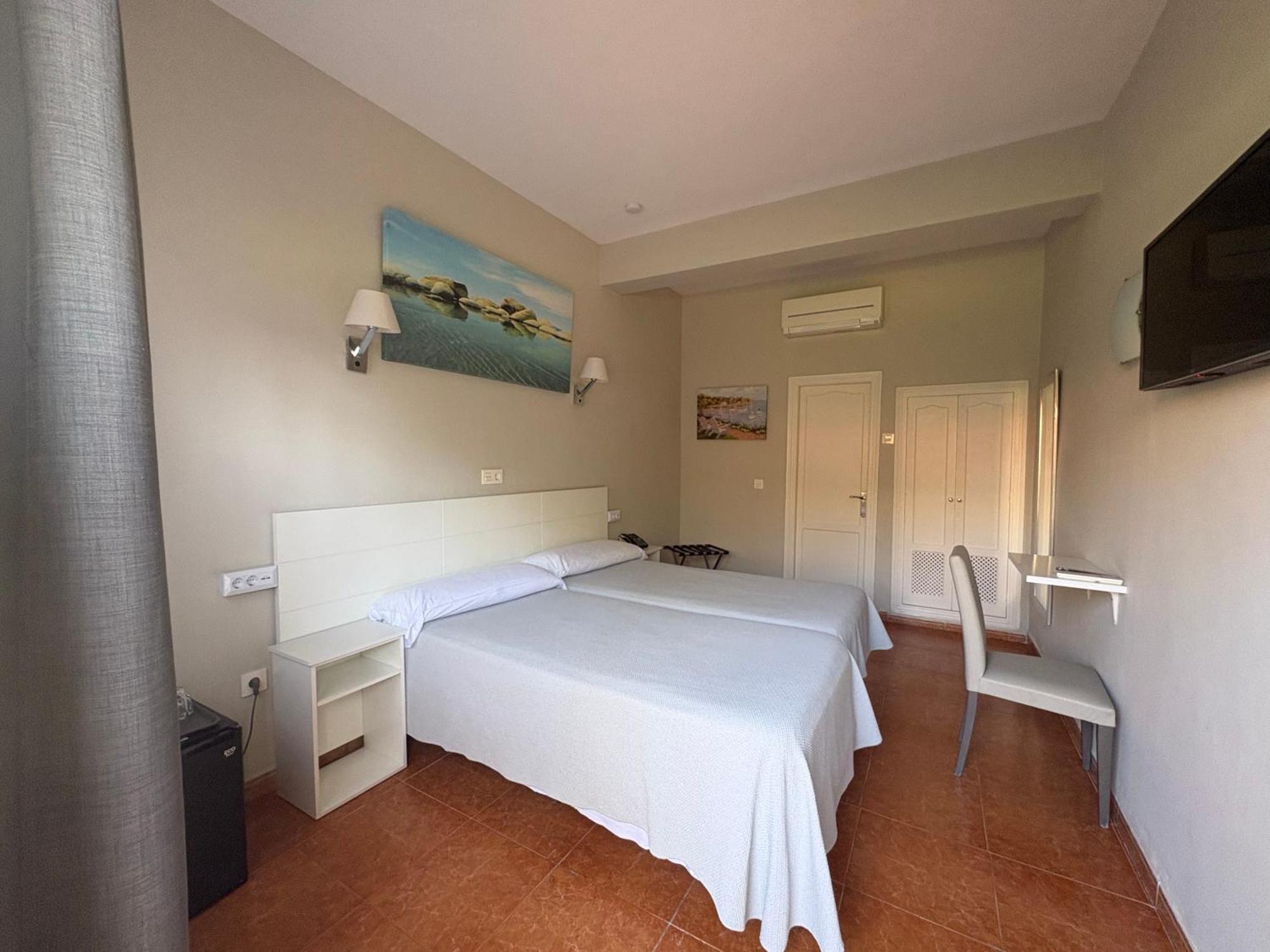 Zweibettzimmer mit Terrasse – Erdgeschoss
