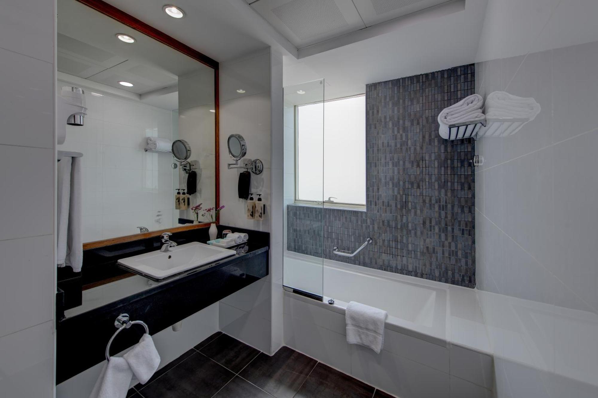 Habitación Executive con cama extragrande y vistas a la ciudad
