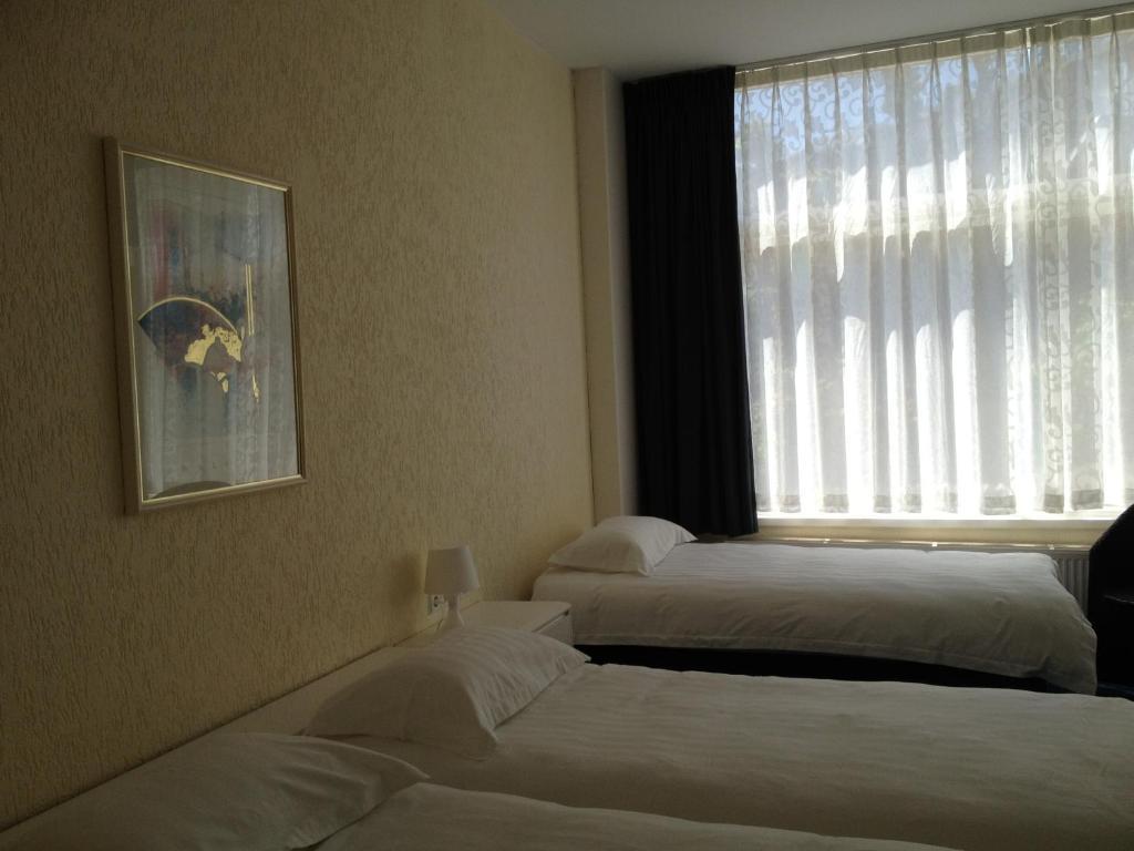 Triple Room,735835165:JPEG