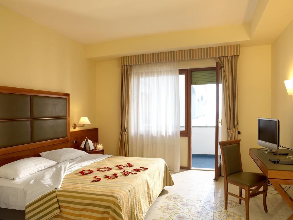 Royal Doppelzimmer mit Meerblick