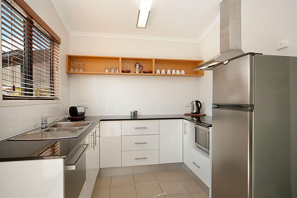 Two-Bedroom Cabin with Spa Bath - The Billabong