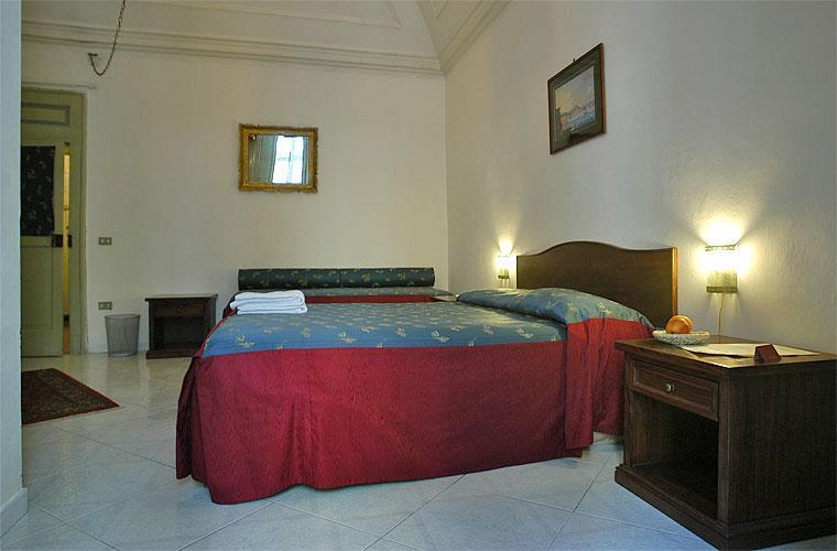 Habitación Triple con balcón