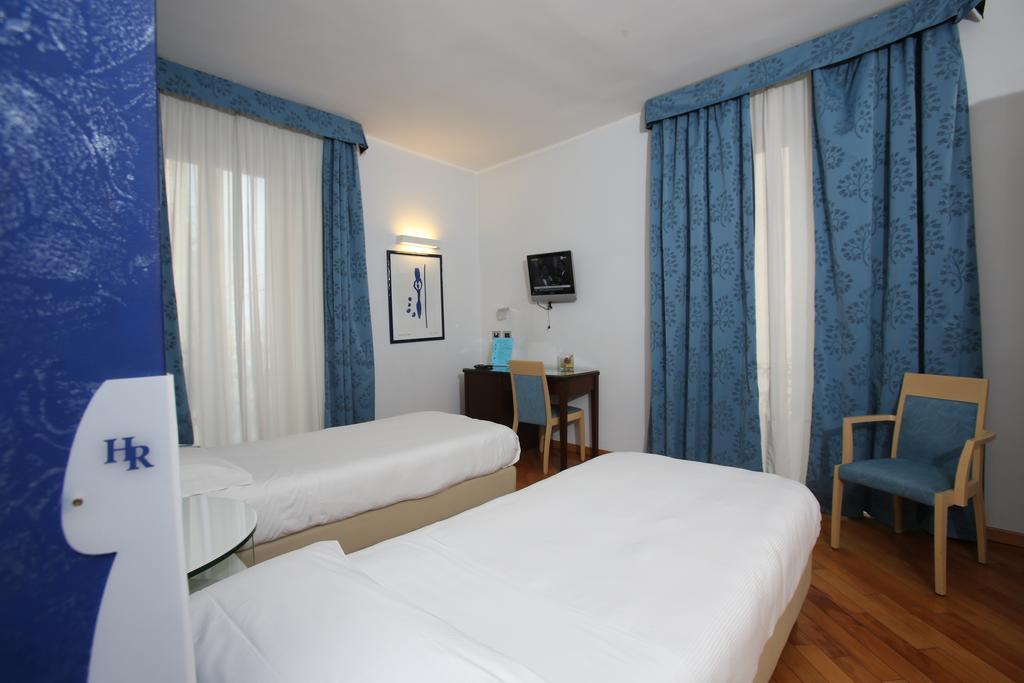 Twin Room,257335193:JPEG