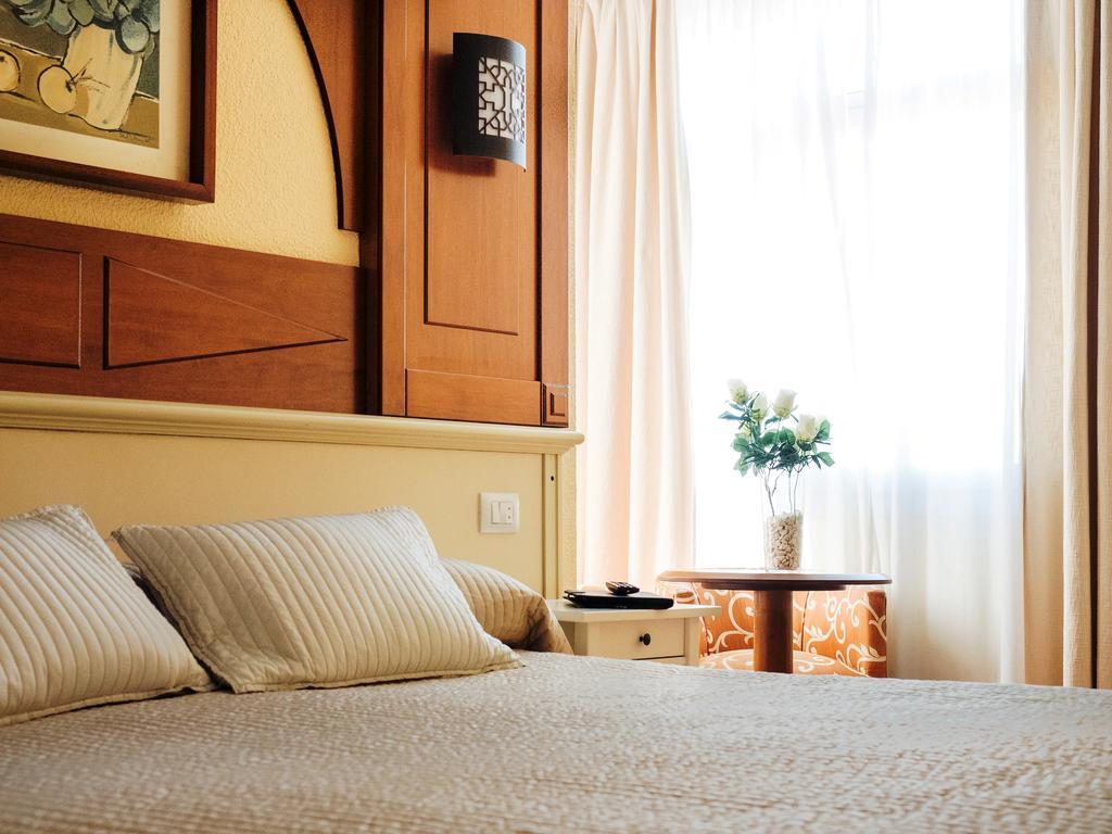 Classic Double Room,449011464:JPEG