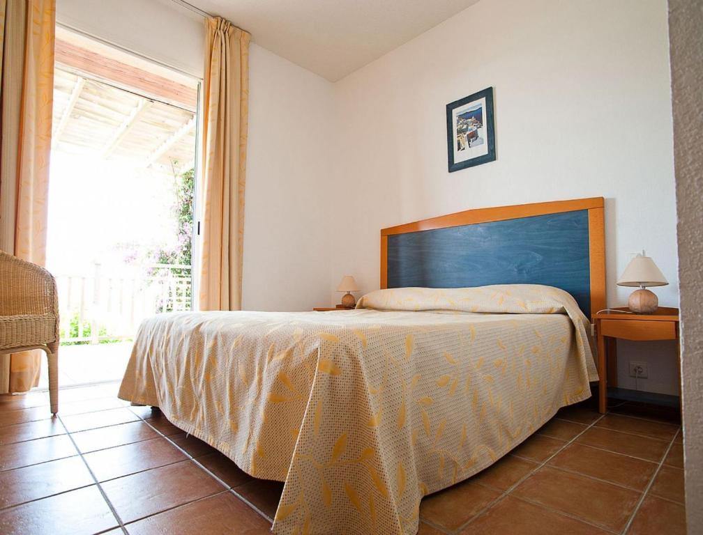 Villa mit 1 Schlafzimmer, Terrasse und Meerblick (4 Erwachsene)