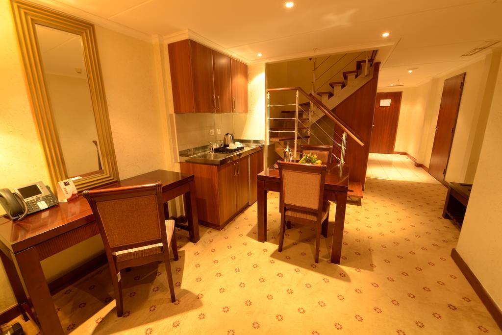 Duplex One-Bedroom Suite (2 Adults)