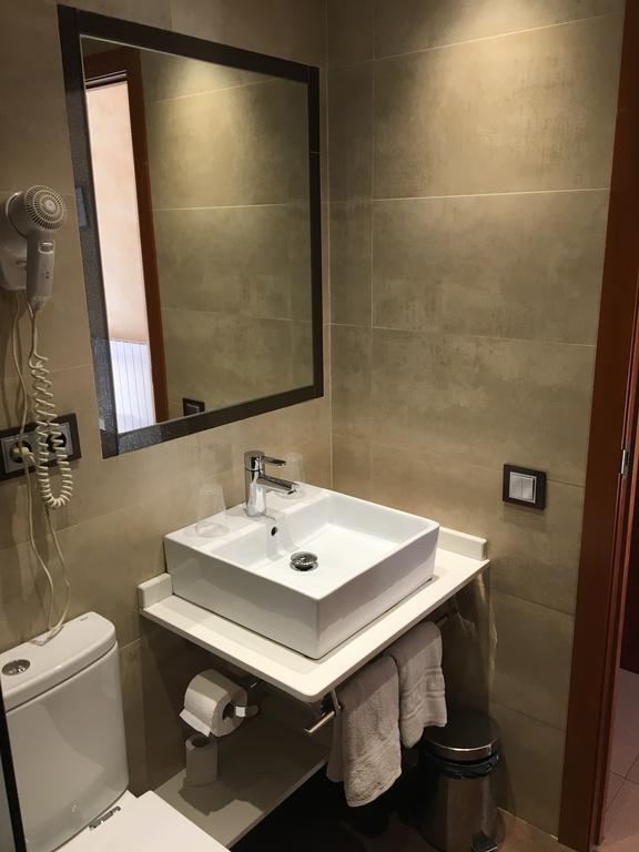 Habitación Triple (2 adultos + 1 niño)