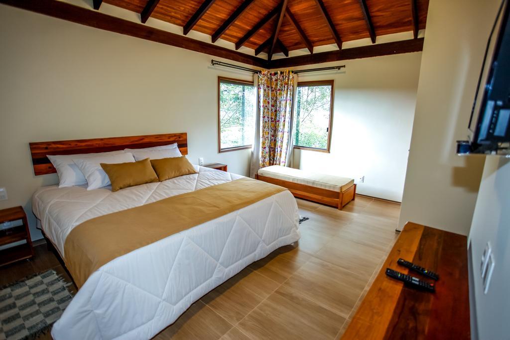Quarto Duplo Standard