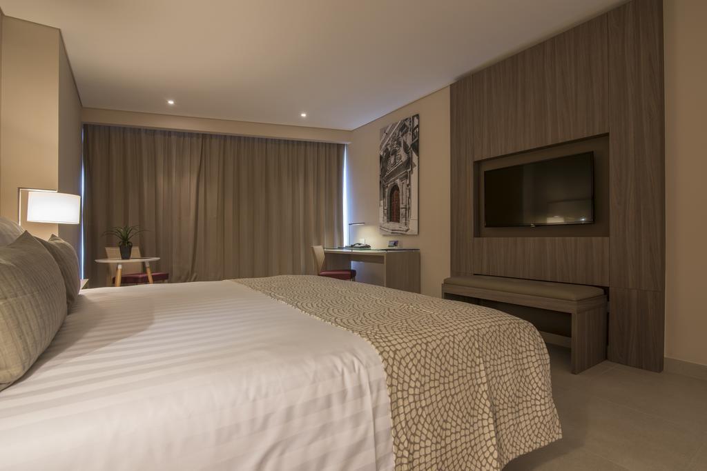 Deluxe Double Room with Balcony,434936436:JPEG