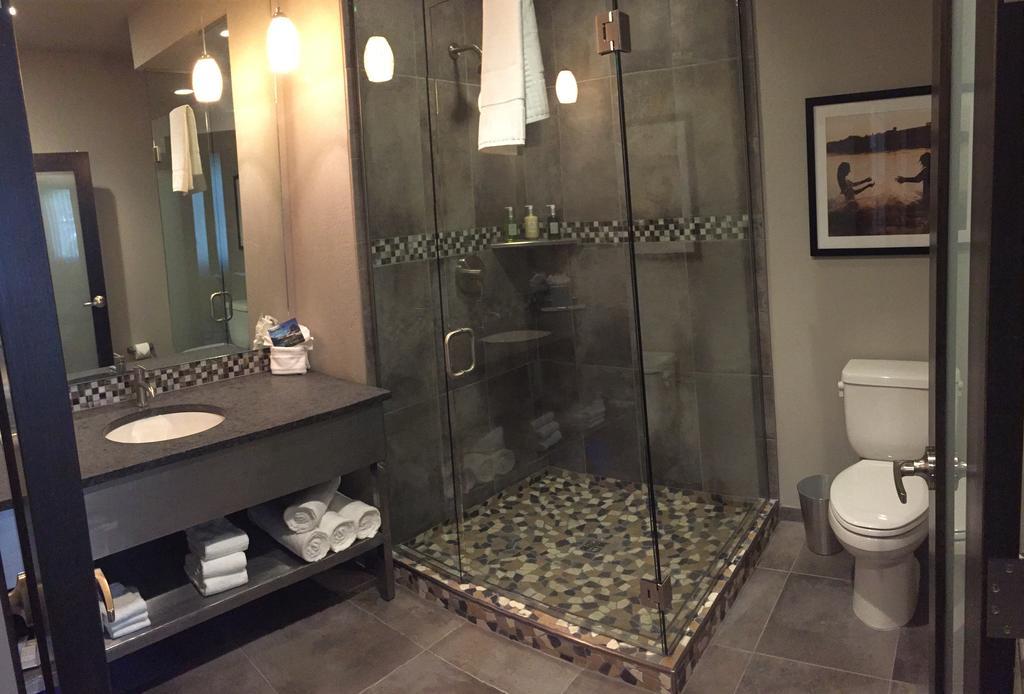 Deluxe King Room,435238296:JPEG