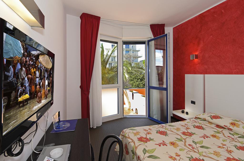 Doppelzimmer mit Balkon