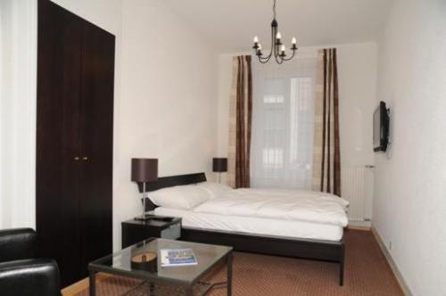 Single Room with Courtyard View,4734541:JPEG