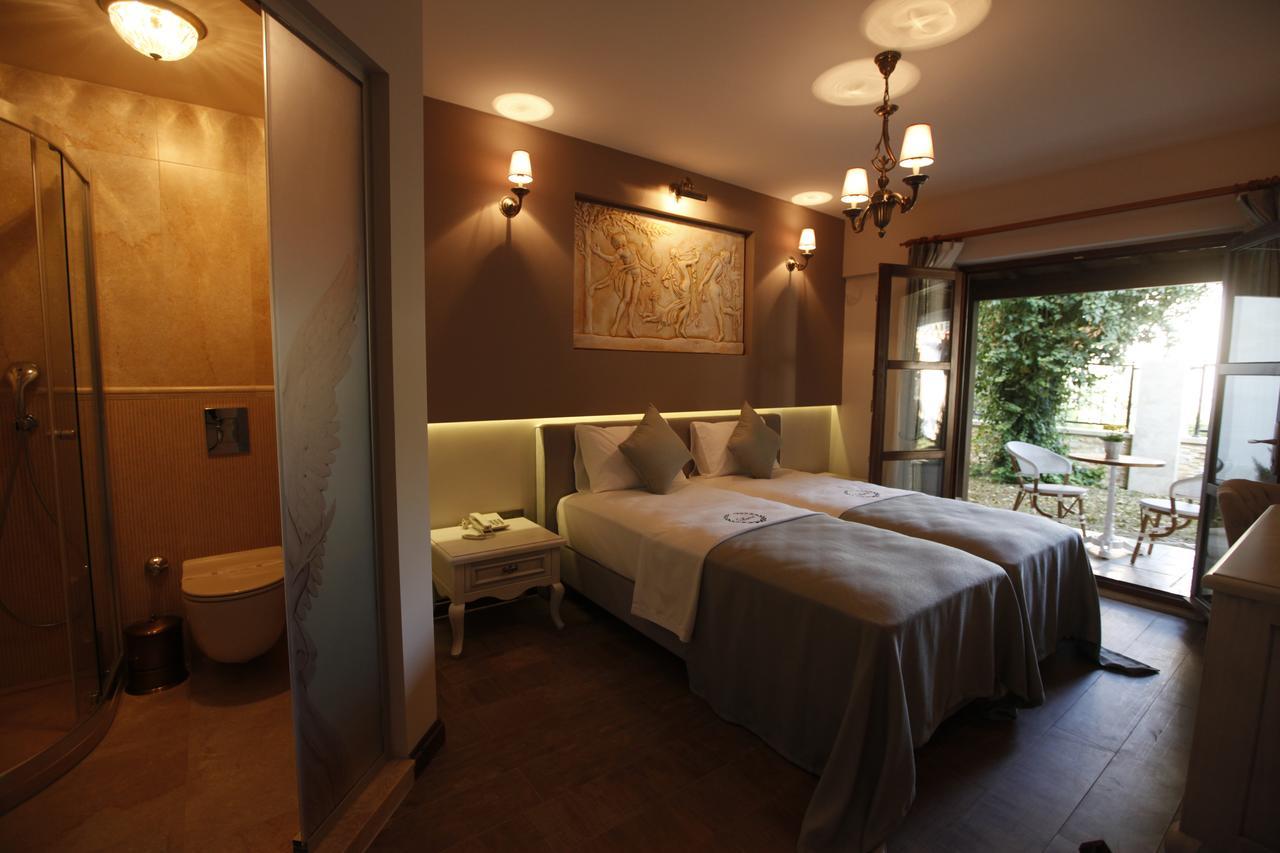 Chambre Double ou Lits Jumeaux Deluxe – Vue sur Jardin
