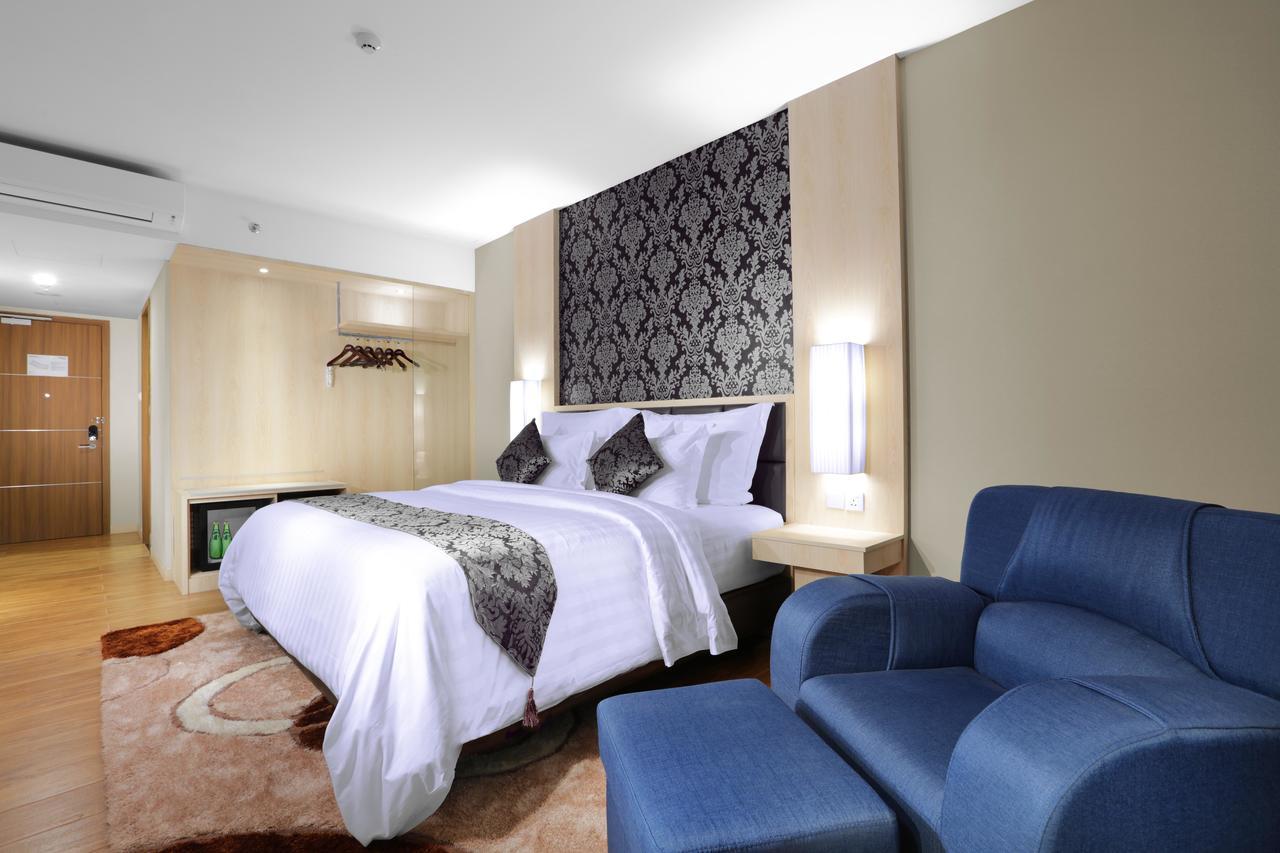 Deluxe Double Room,645468684:JPEG