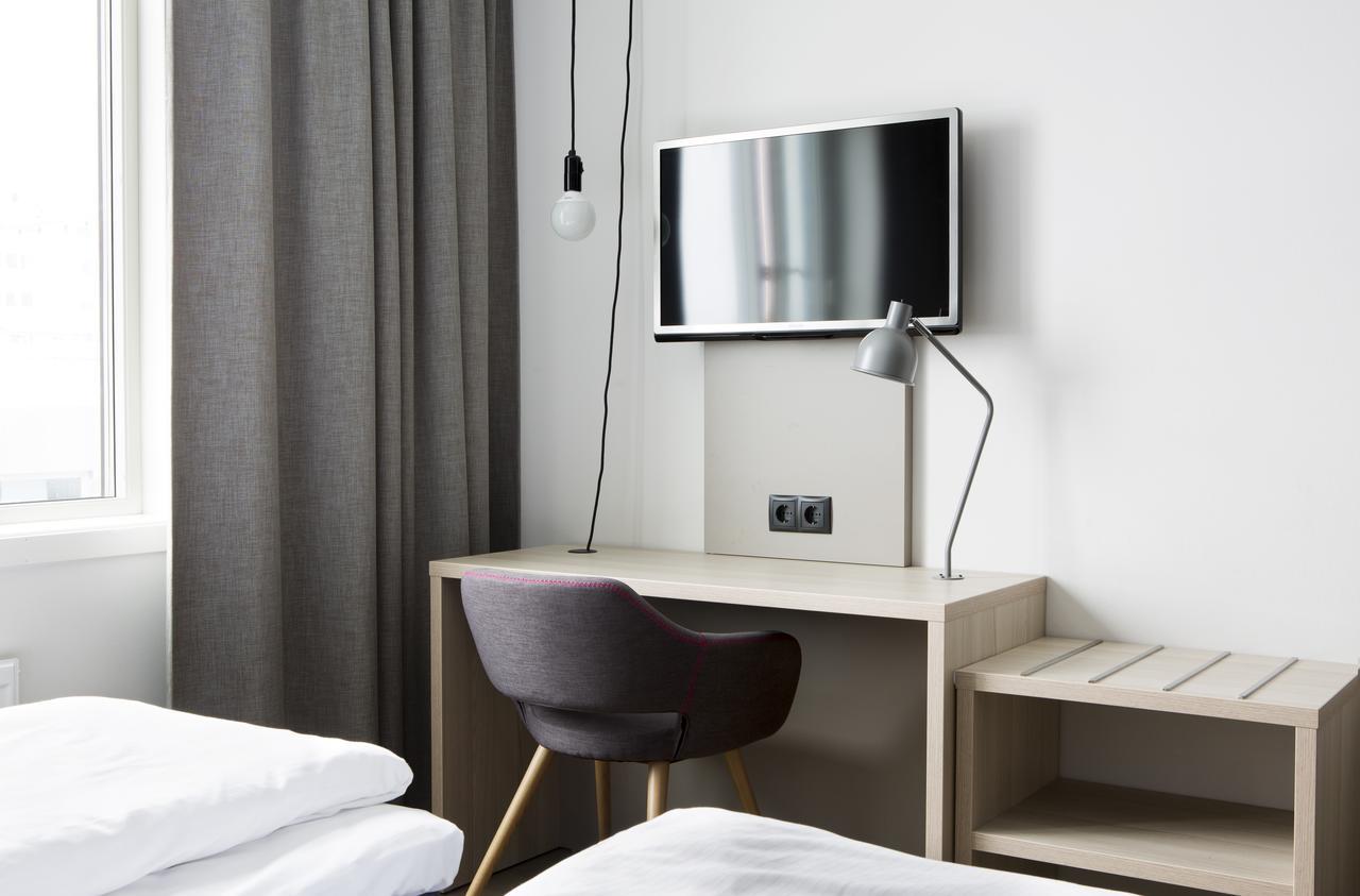 Twin Room,559227936:JPEG