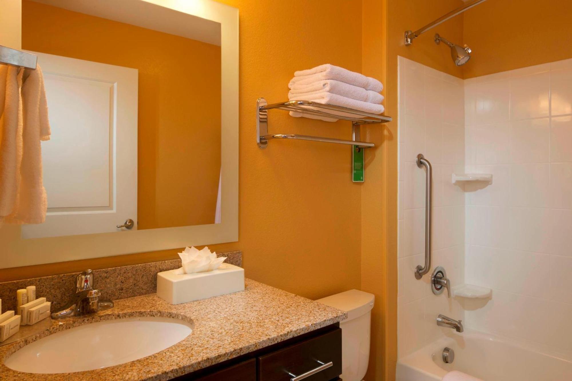Studio Suite with One King Bed and Sofa bed,824661386:JPEG
