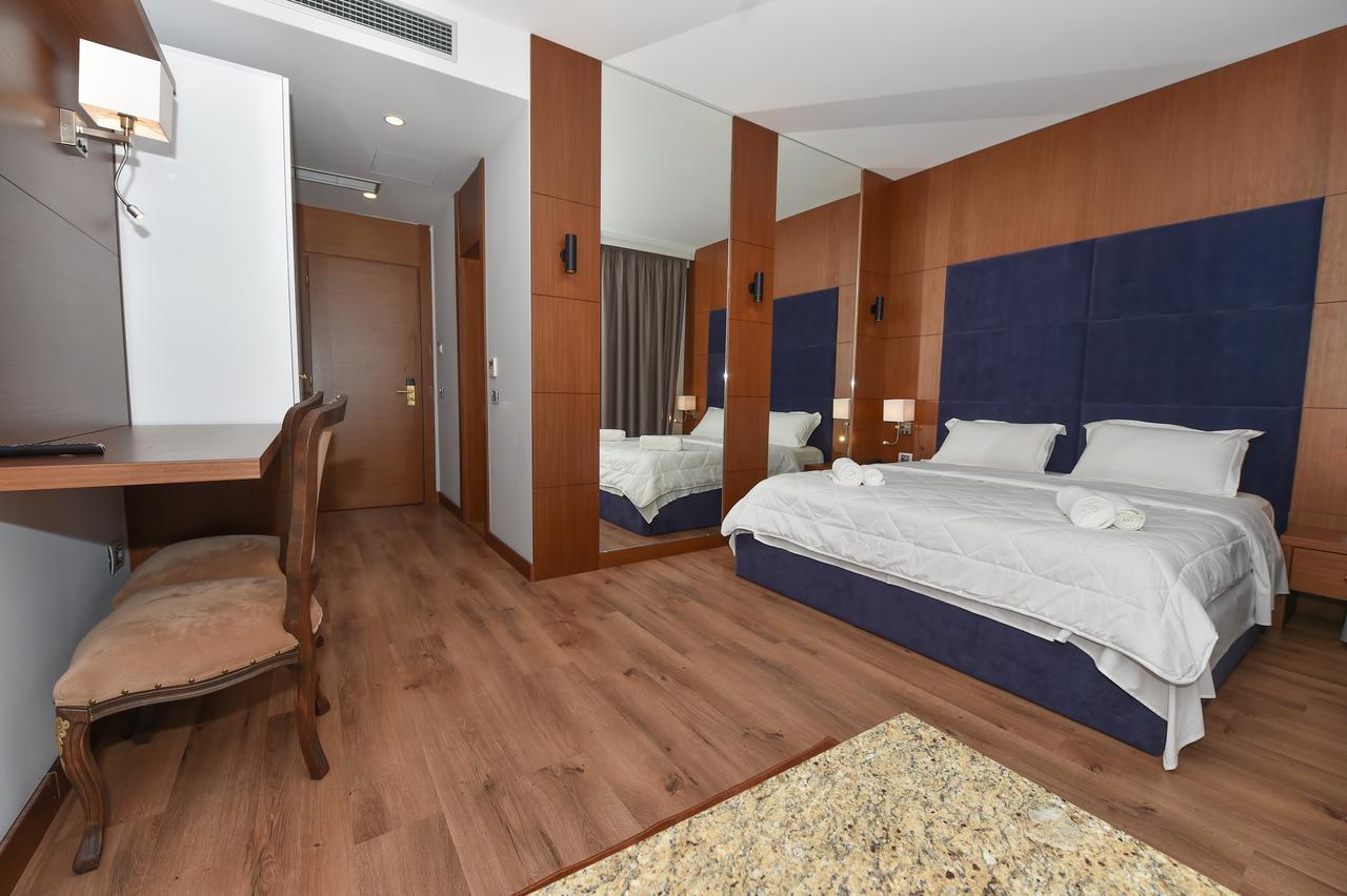 Deluxe Triple Room,608641592:JPEG