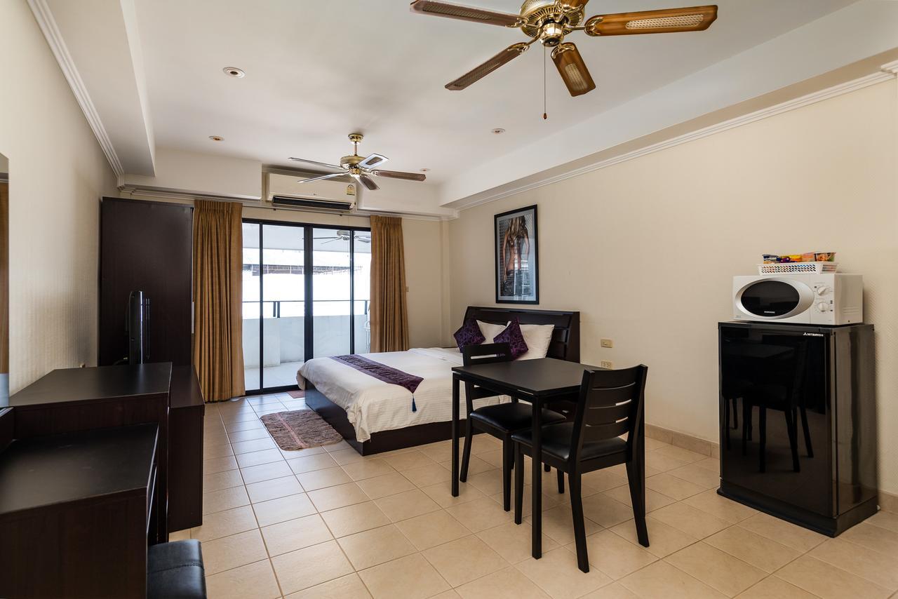 King Apartment with Big Balcony,631862211:JPEG