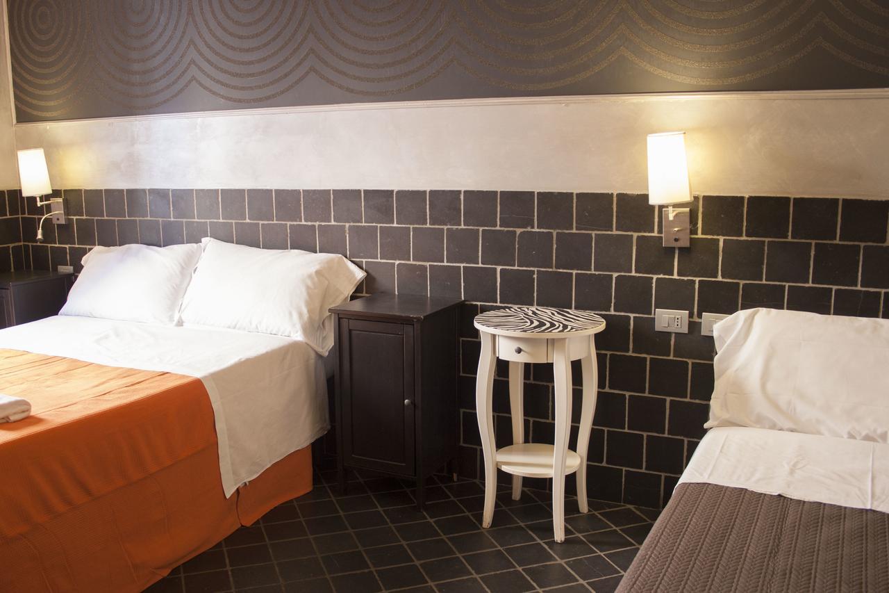 Dreibettzimmer